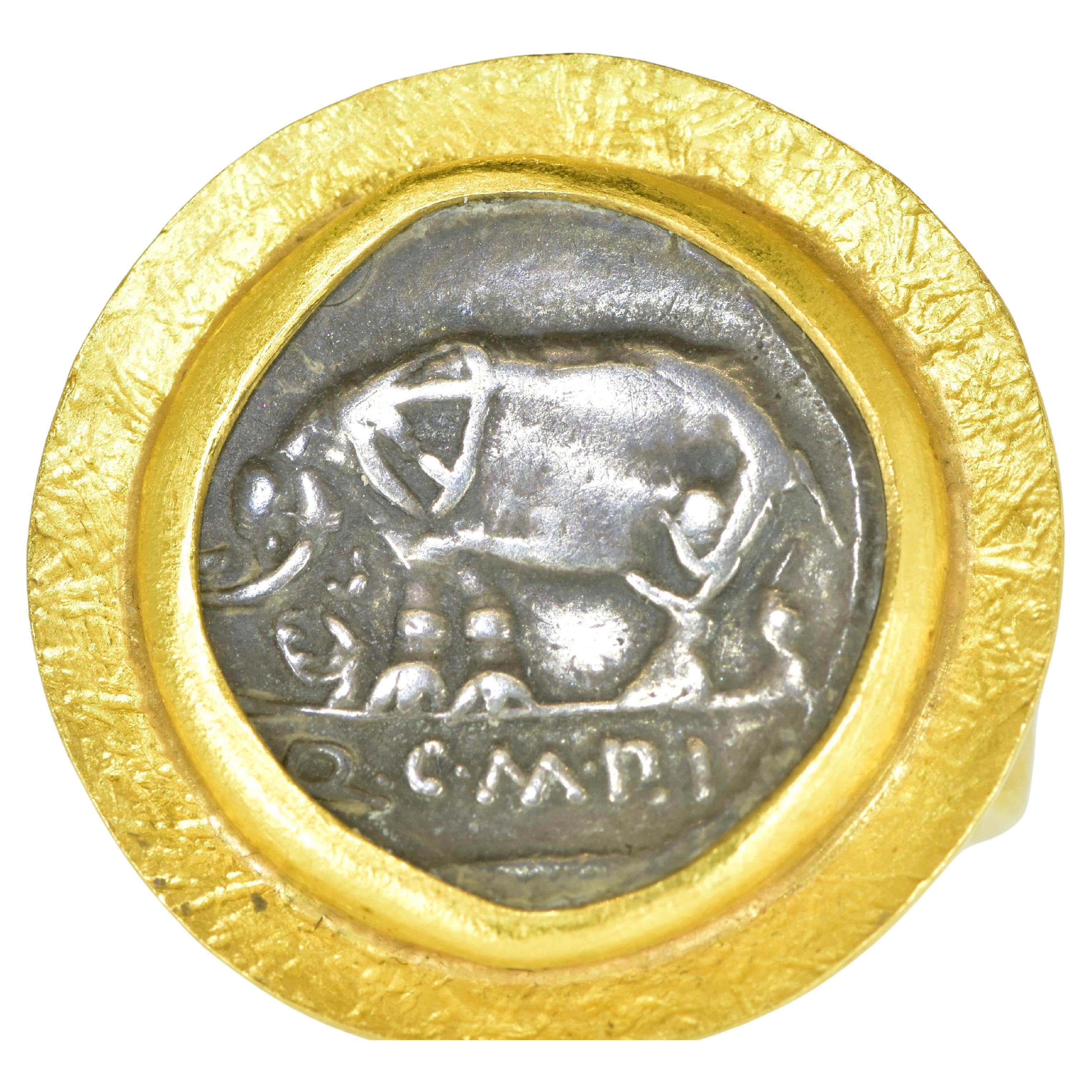 Ancient Roman, 81 B.C, Coin  22K gold Ring centering the Authentic Fine Denarius For Sale