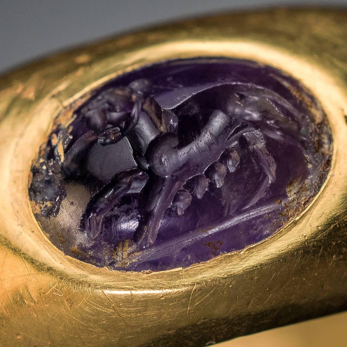 Antiker römischer Amethyst-Intaglio-Goldring mit Intaglio im Zustand „Hervorragend“ im Angebot in Chicago, IL