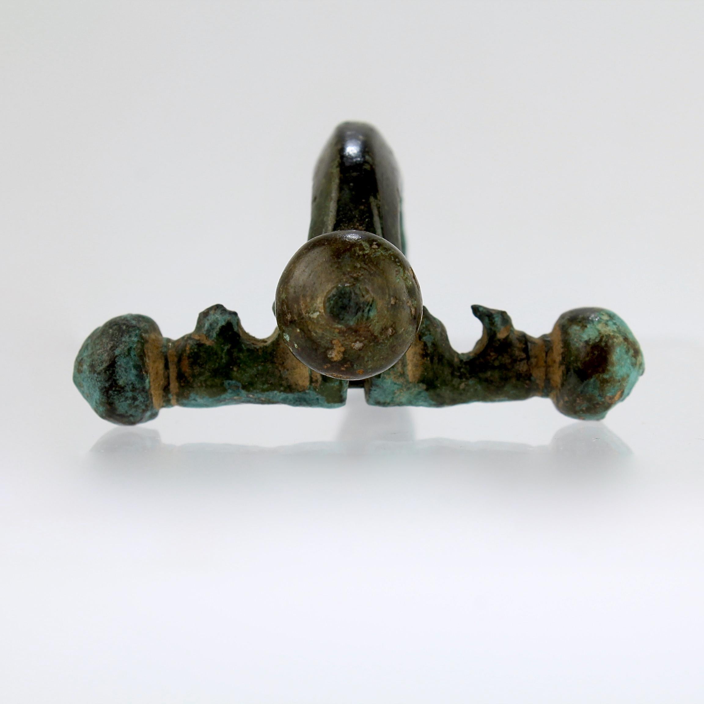 Ancient Roman Bronze Crossbow Fibula or Toga Pin For Sale 1