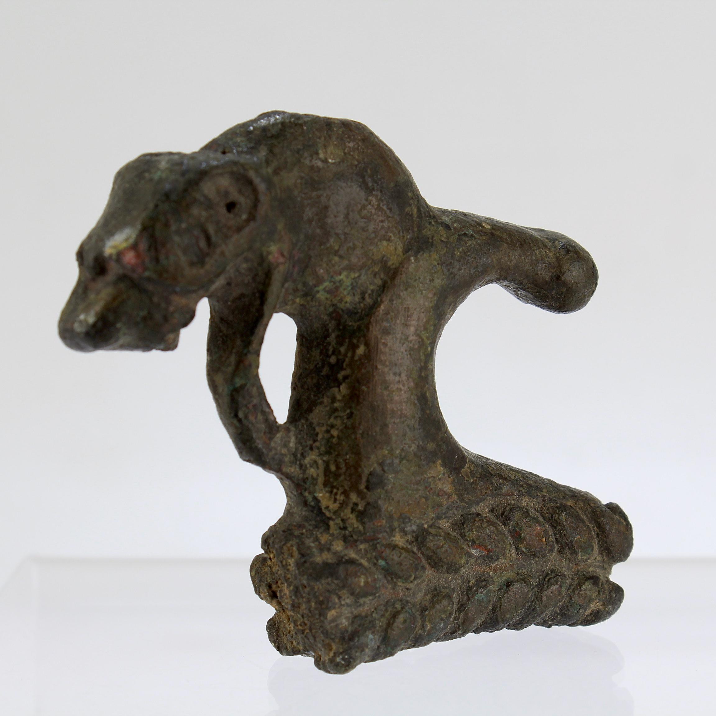 Romain classique Poignée ou artefact romain antique en bronze en vente
