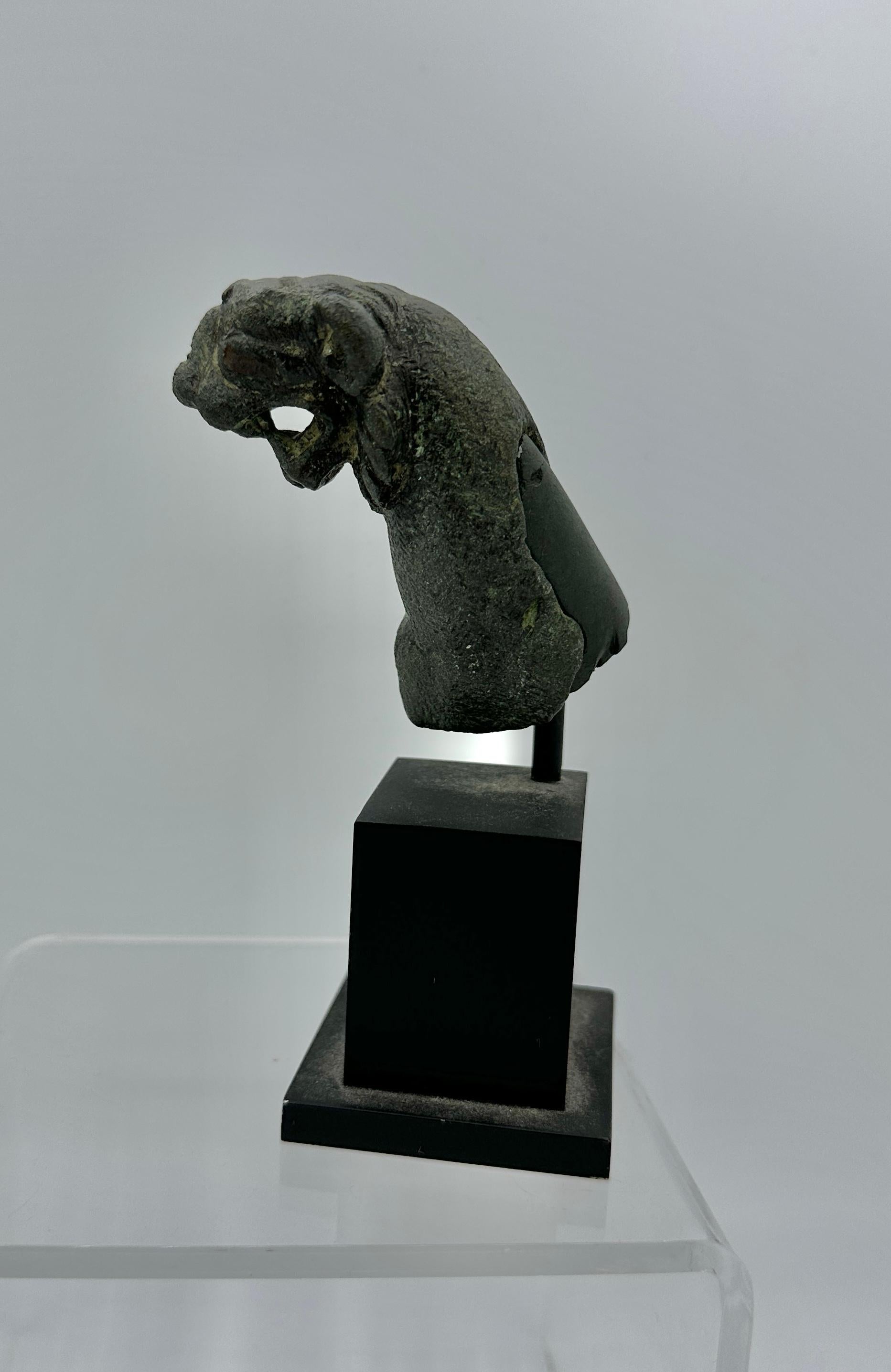 Antiker römischer Bronzetiger ca. 1.-2. Jahrhundert AD Garantie Selten im Zustand „Gut“ im Angebot in New York, NY
