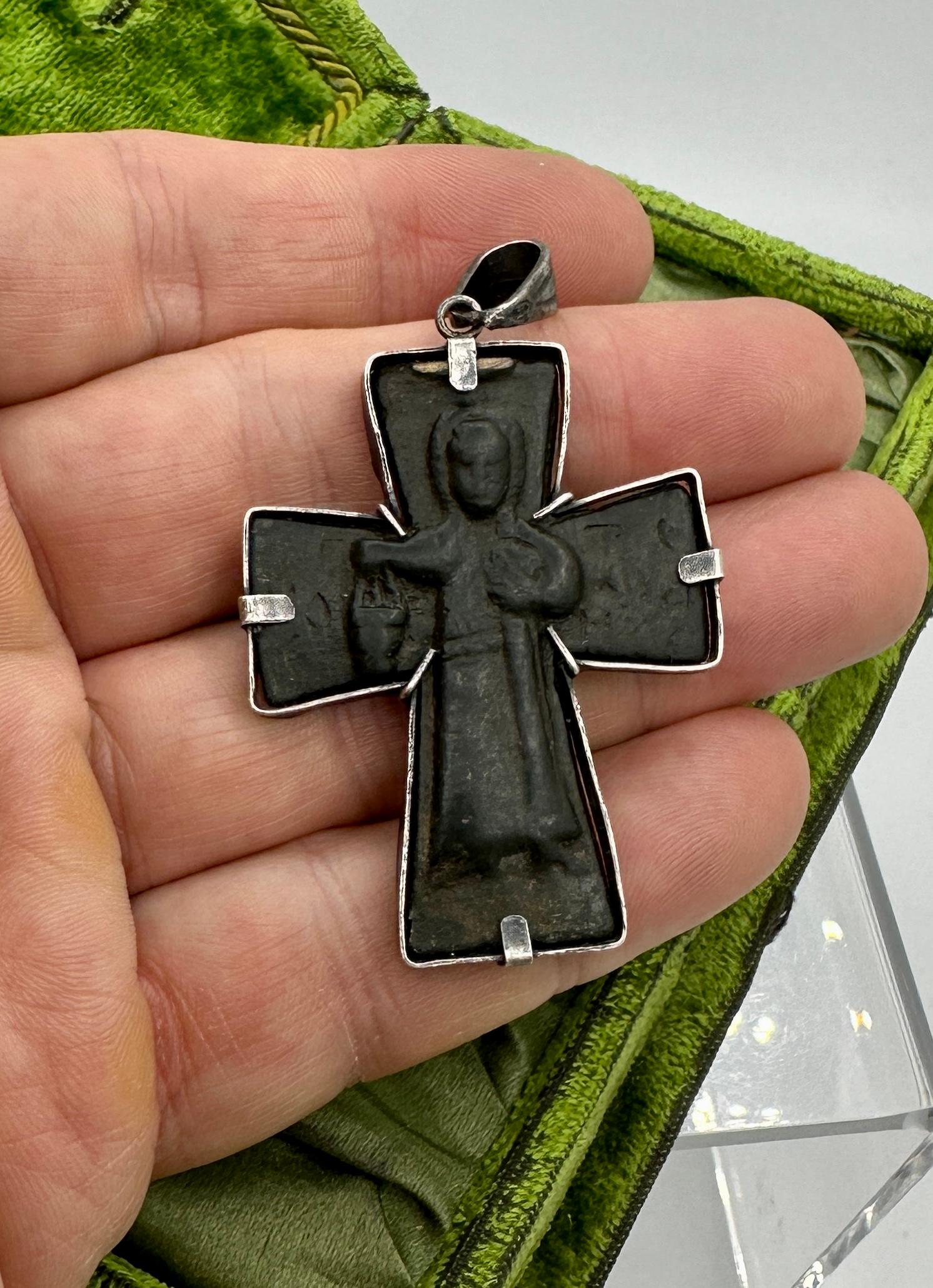 Ancient Roman Byzantine Bronze Cross Pendant Necklace Helena Holy Water 700 AD In Excellent Condition For Sale In New York, NY