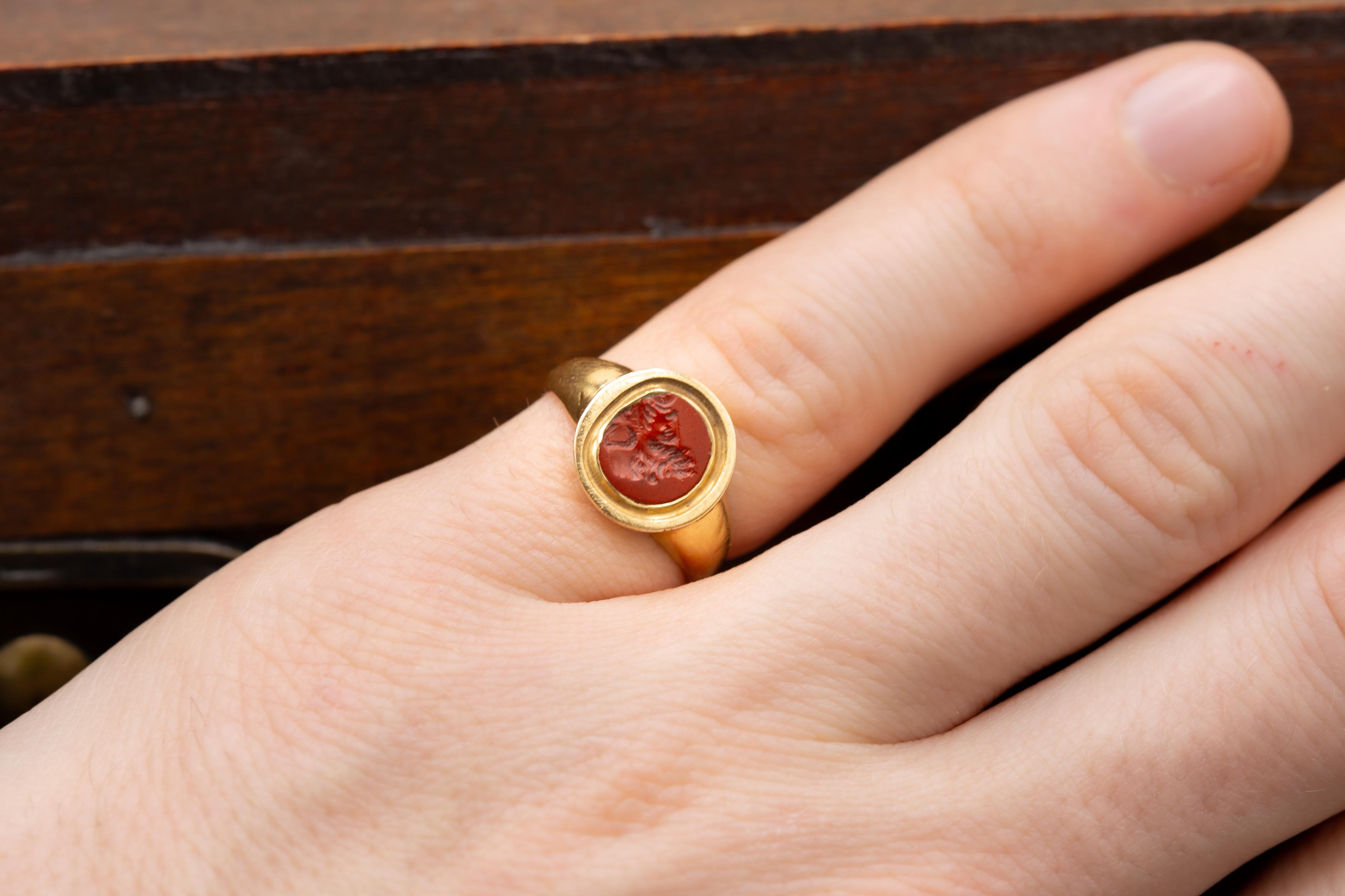 Ancient Roman Carved Red Jasper Gryllus Signet Ring Antique Georgian  For Sale 5