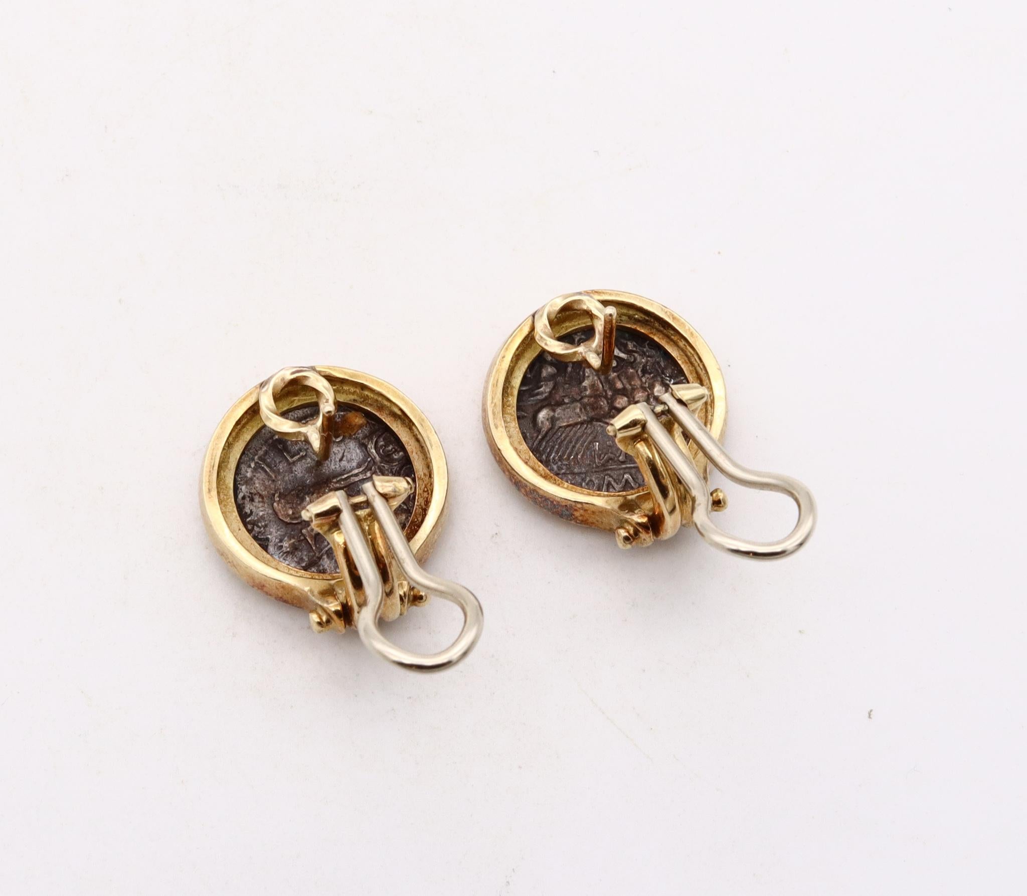 Classical Roman Ancient Roman Coin Earrings in 18kt Yellow Gold with 136-114 BC Silver Denarius