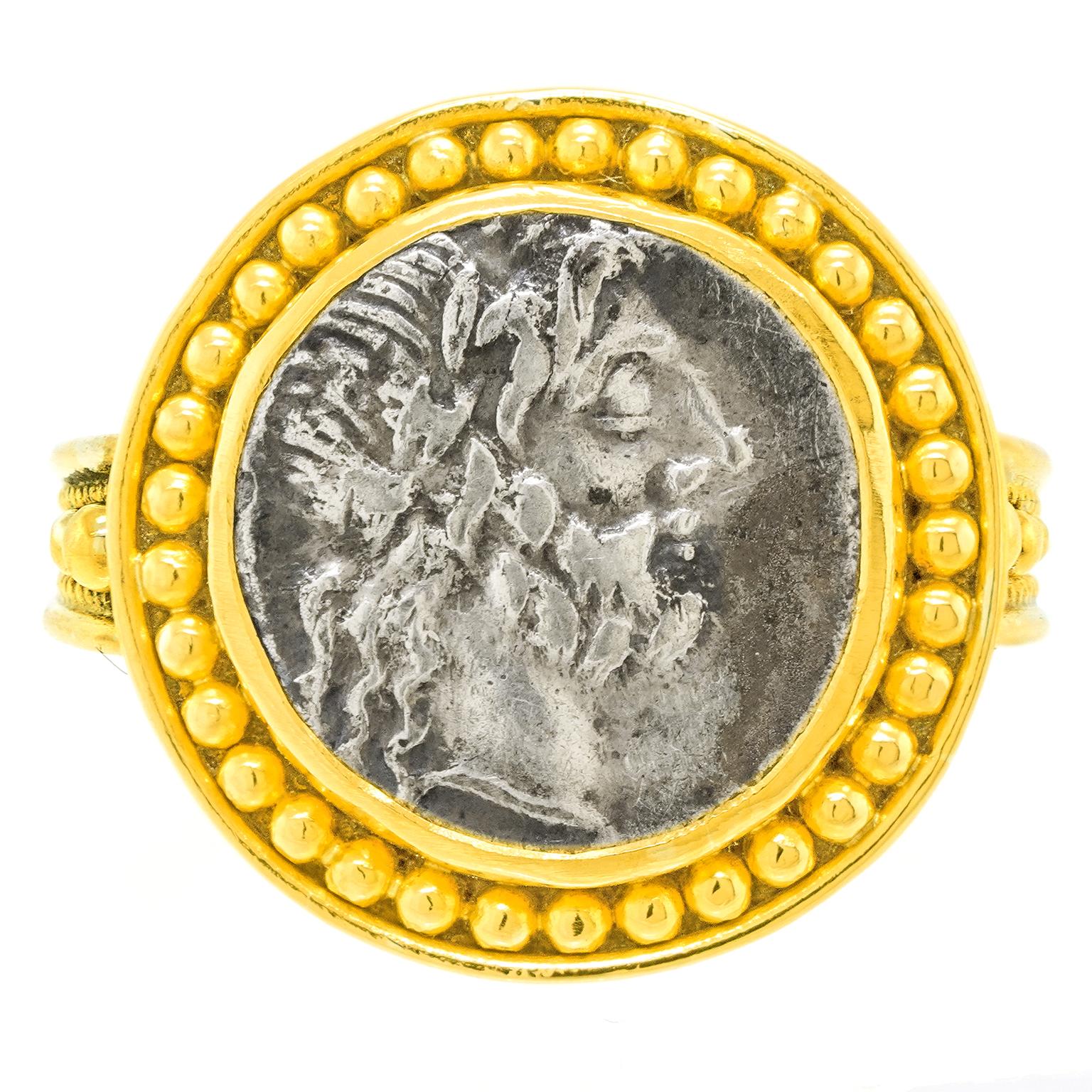 Ancient Roman Coin Ring Hi-Karat In Excellent Condition For Sale In Litchfield, CT