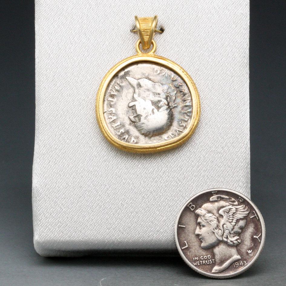 Women's or Men's Ancient Roman First Century Emperor Vespasian Eagle Coin 18K Gold Pendant For Sale
