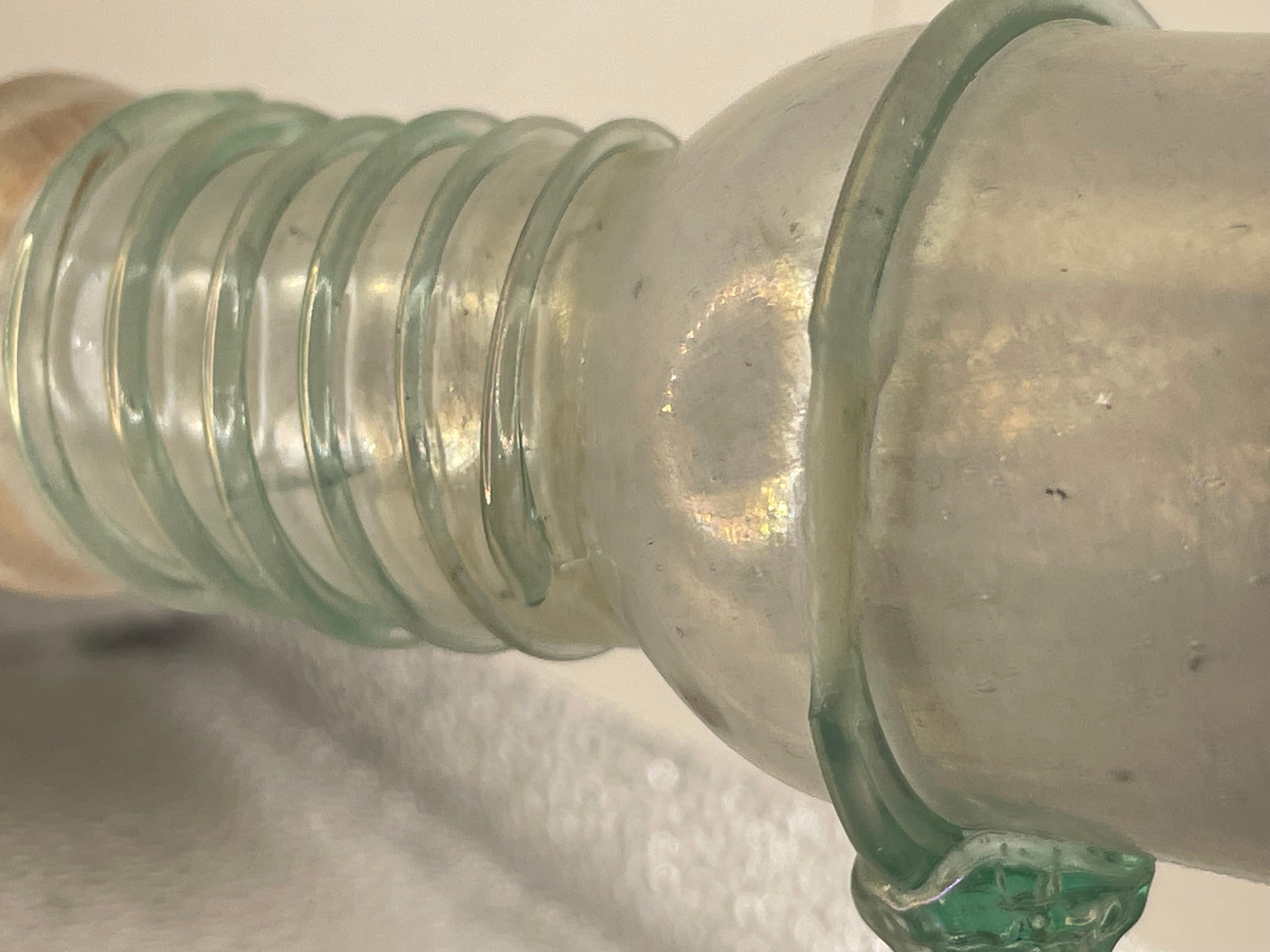 Antico vaso romano in vetro per bottiglie di profumo dell'Antica Roma in vendita 13