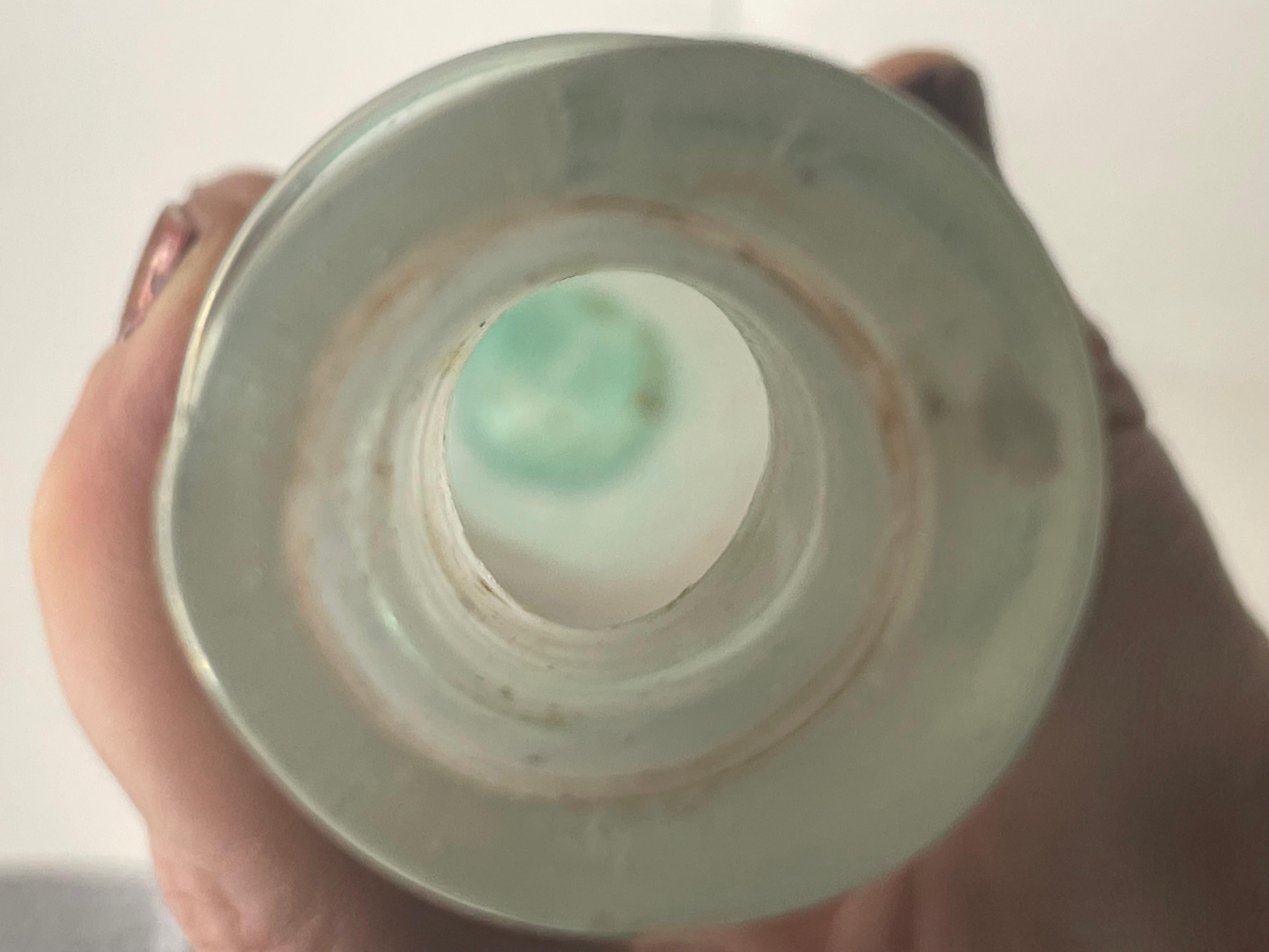 Romano classico Antico vaso romano in vetro per bottiglie di profumo dell'Antica Roma in vendita