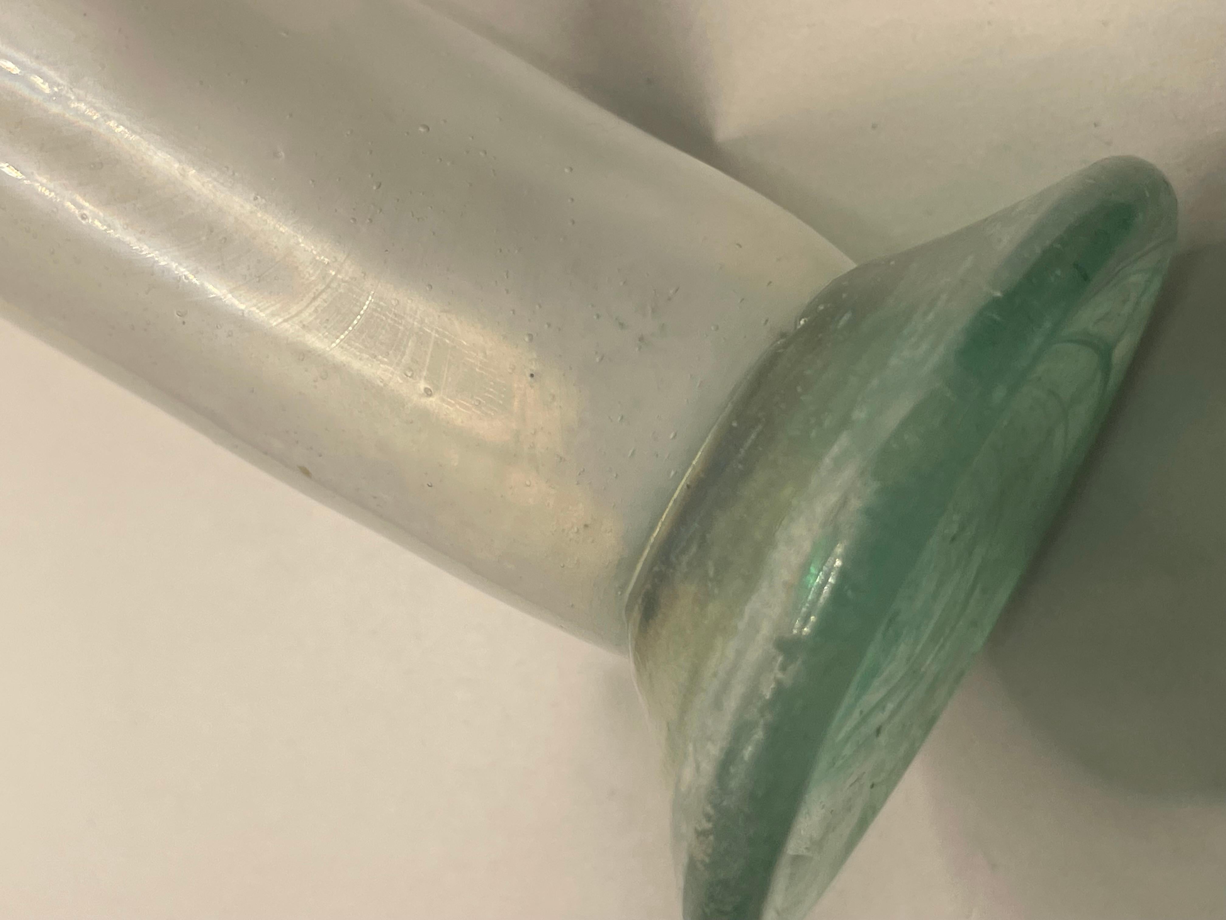 Antico vaso romano in vetro per bottiglie di profumo dell'Antica Roma in vendita 3
