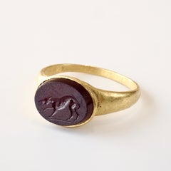 Ancient Roman Gold and Carnelian Intaglio Ring, Depicting a Hound