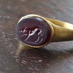 Ancient Roman Gold and Carnelian Intaglio Ring, Depicting a Hound