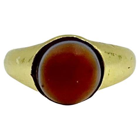 Ancient Roman Gold Banded Agate Amulet Ring, Circa 3rd Century A.D. For Sale