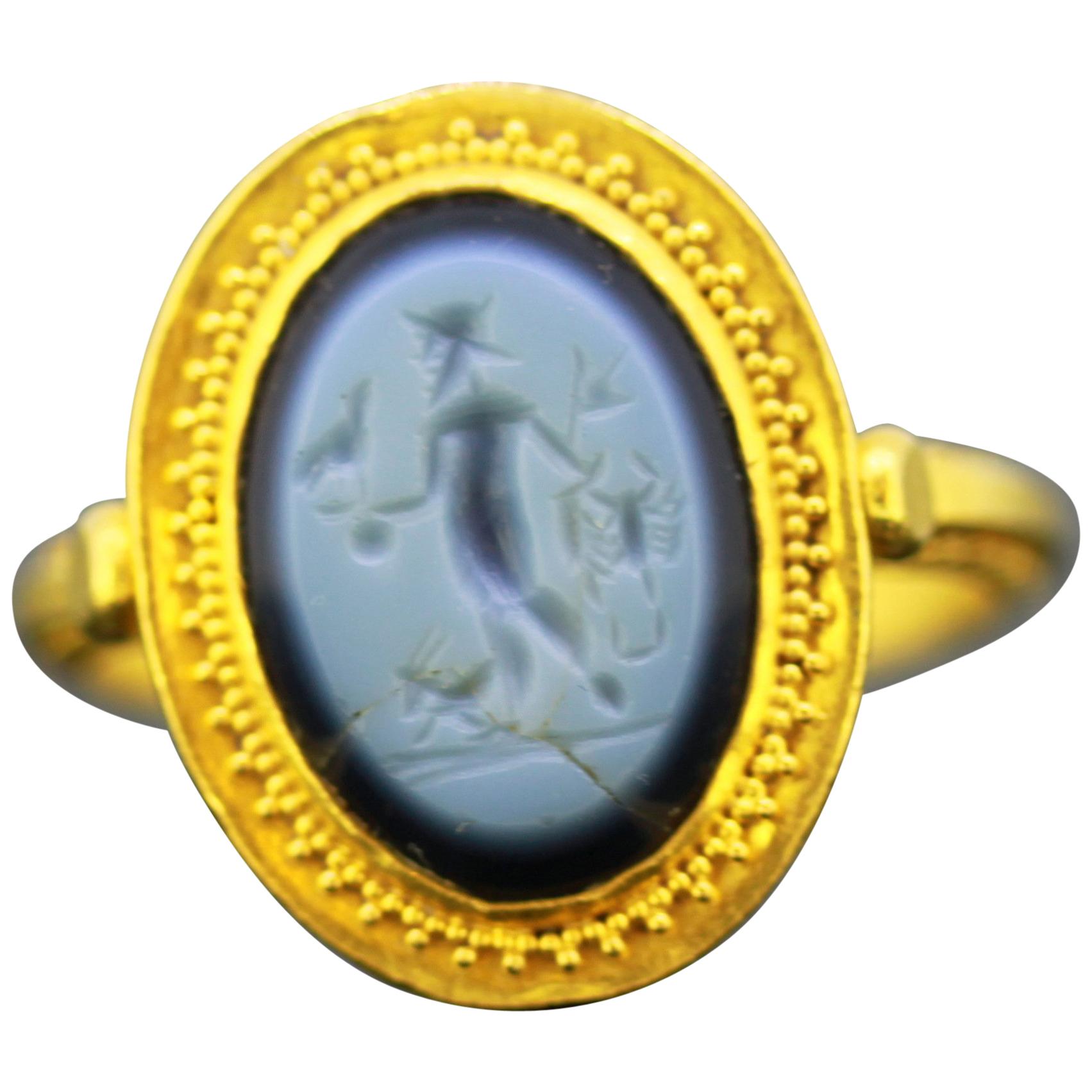 Ancient Roman Gold Ring with Nicolo Intaglio of Venatores, 1st-3rd Century Ad