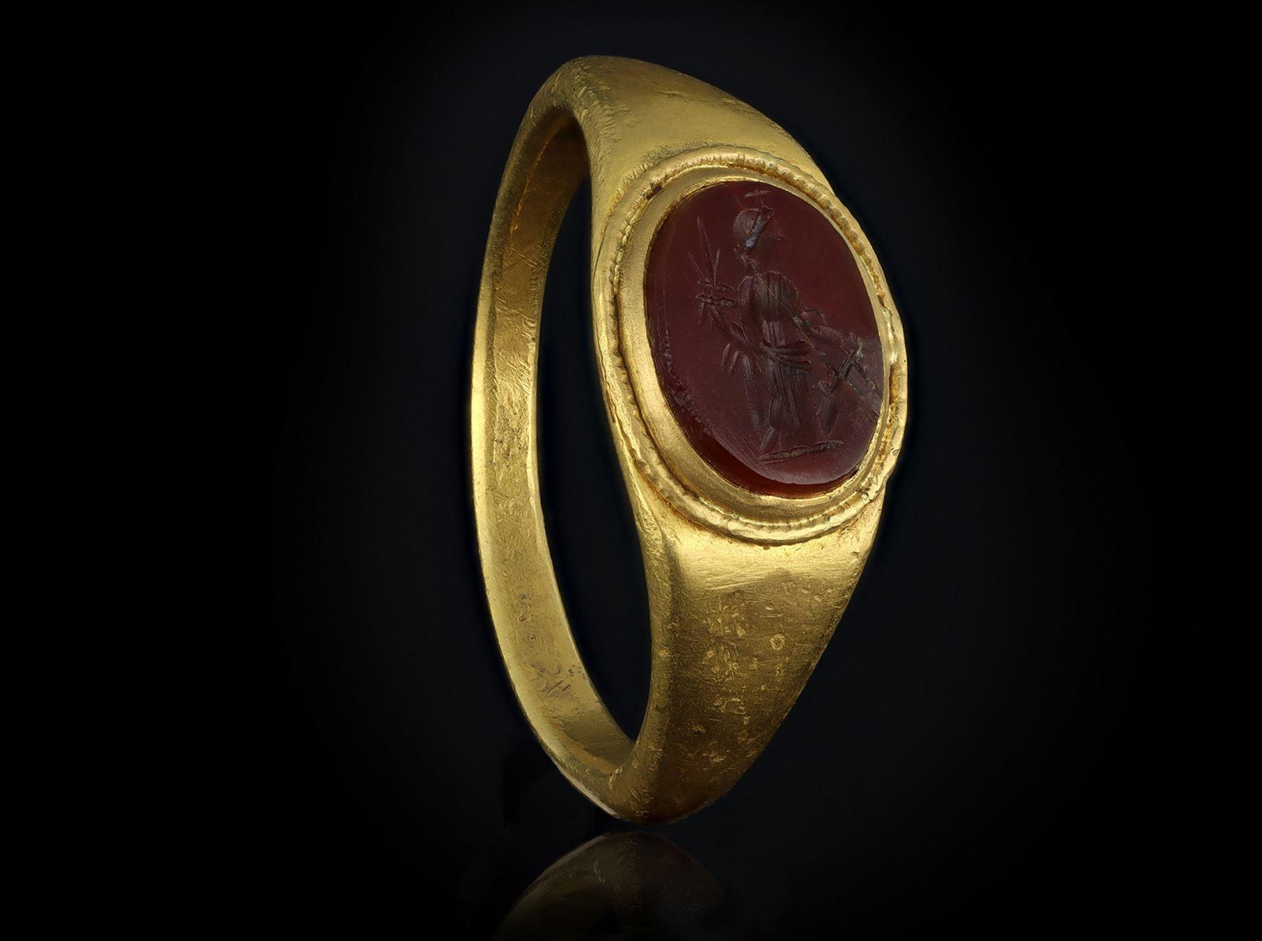 da uomo o donna Antico anello romano Iside Fortuna intaglio, circa II-III secolo ADS. in vendita