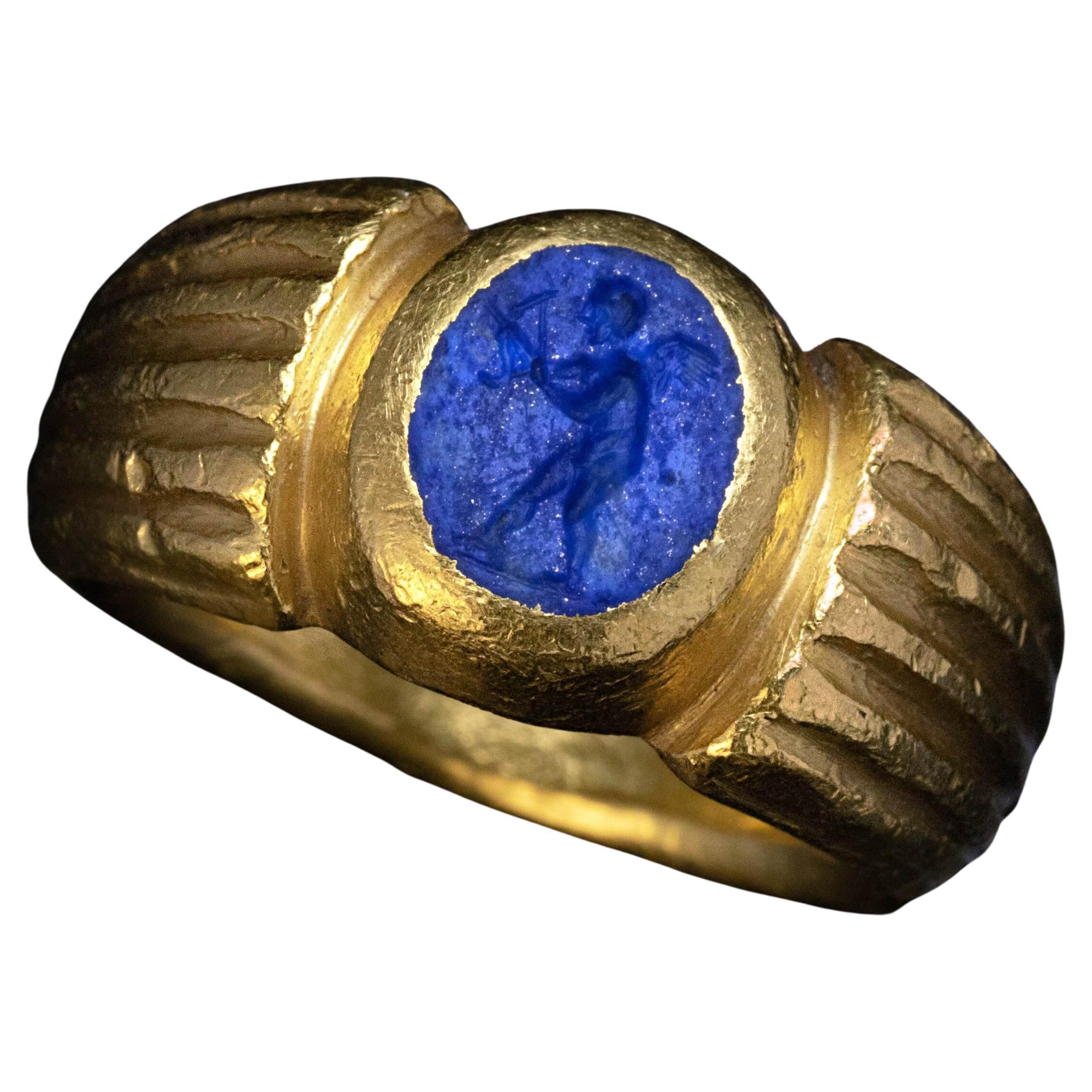 Ancient Roman Lapis Lazuli Intaglio Gold Ring c.2nd Century AD