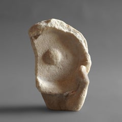 Ancient Roman marble hand fragment