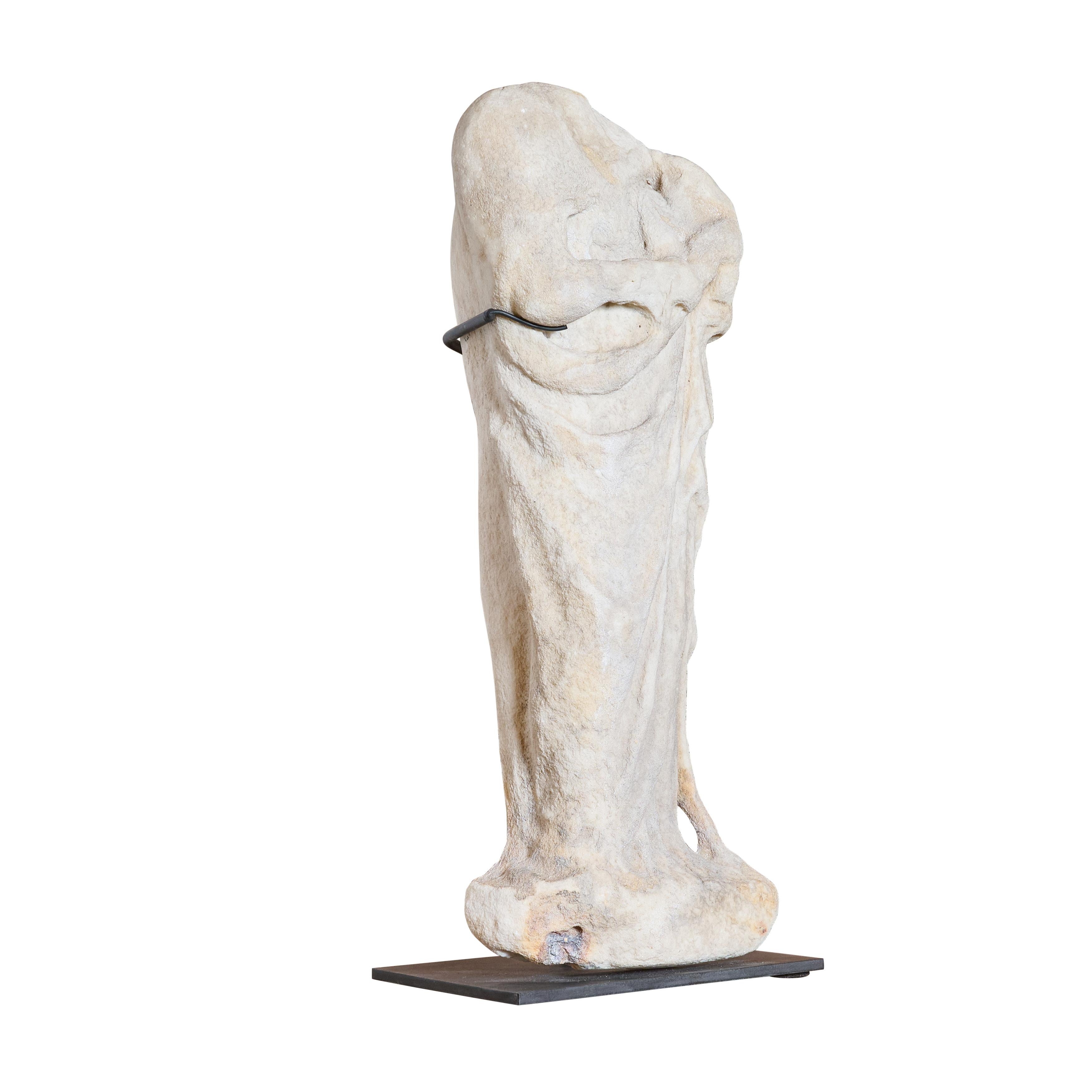 Ancient Roman Marble Sculpture In Good Condition For Sale In Chicago, IL