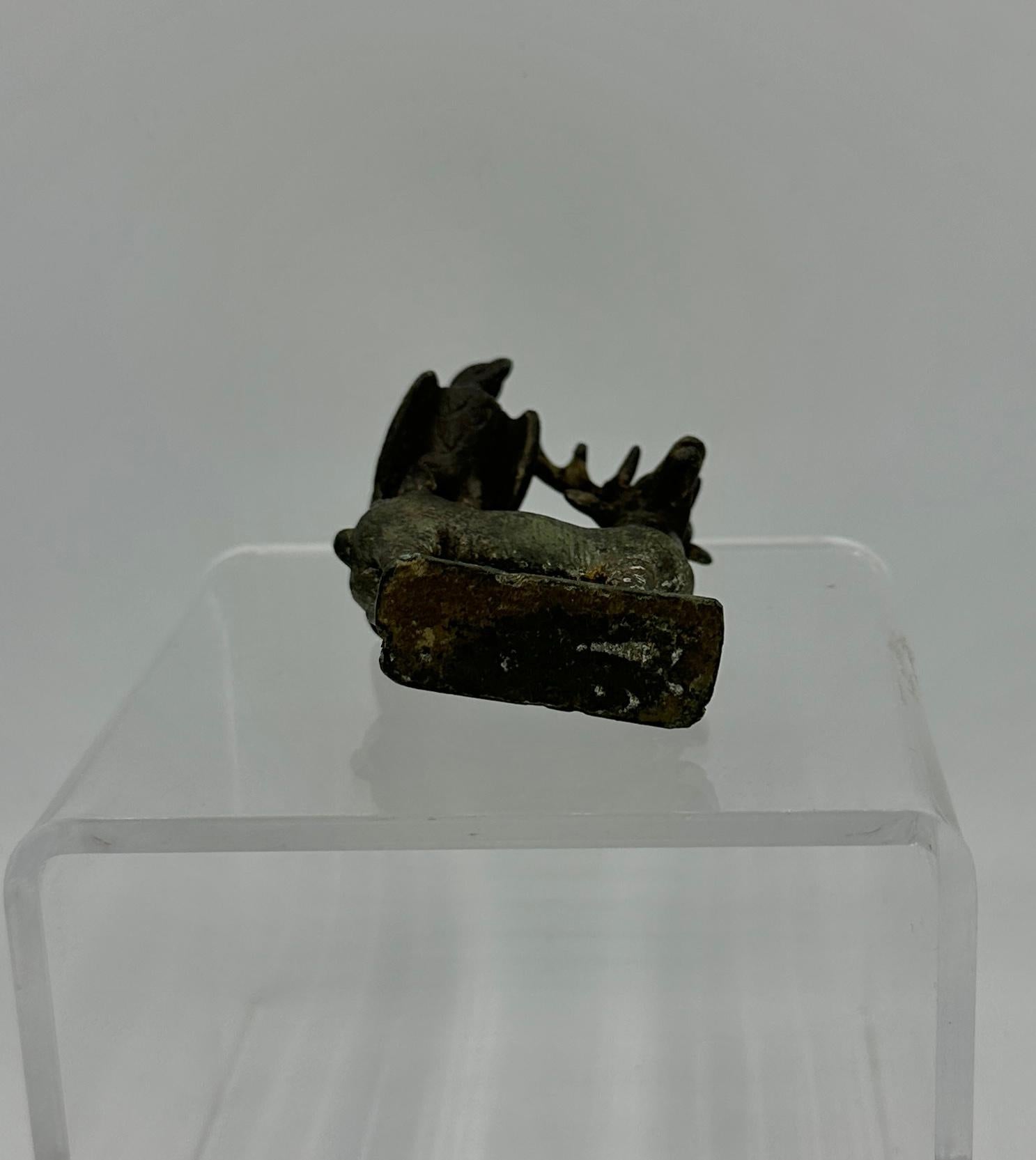 Ancienne garantie militaire romaine rare cerf et aigle en bronze du 1e au 2e siècle de notre ère en vente 1
