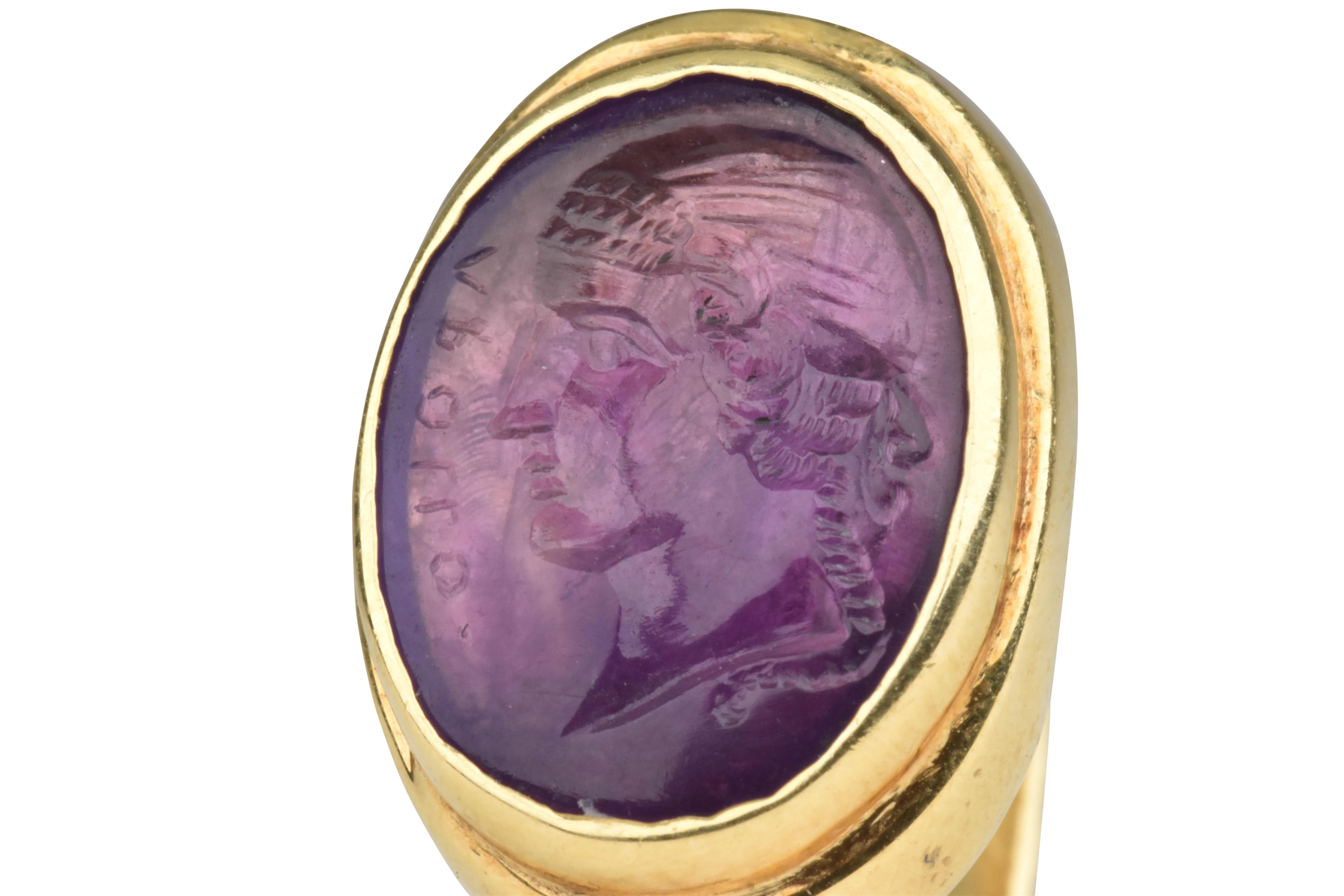 Classical Roman Ancient Roman Portrait Amethyst Intaglio in a Neo-Classical Gold Signet Ring