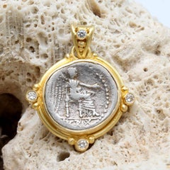 Ancient Roman Republic 1st Century BC Victoria Coin Diamonds 18K Gold Pendant