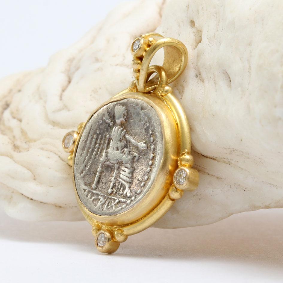 Classical Roman Ancient Roman Republic 1st Century BC Victoria Coin Diamonds 18K Gold Pendant For Sale