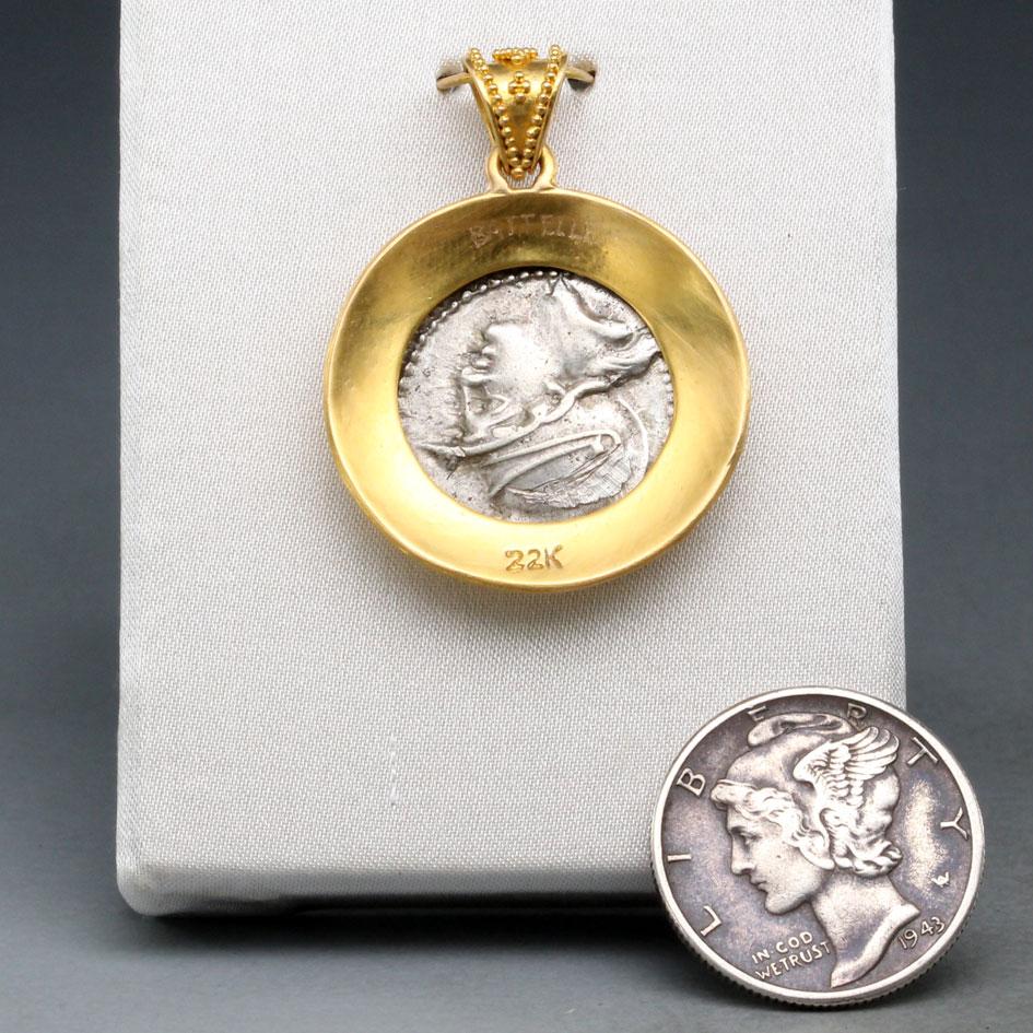 Classical Roman Ancient Roman Republic 1st Century BC Wolf Coin 22k Gold Pendant For Sale