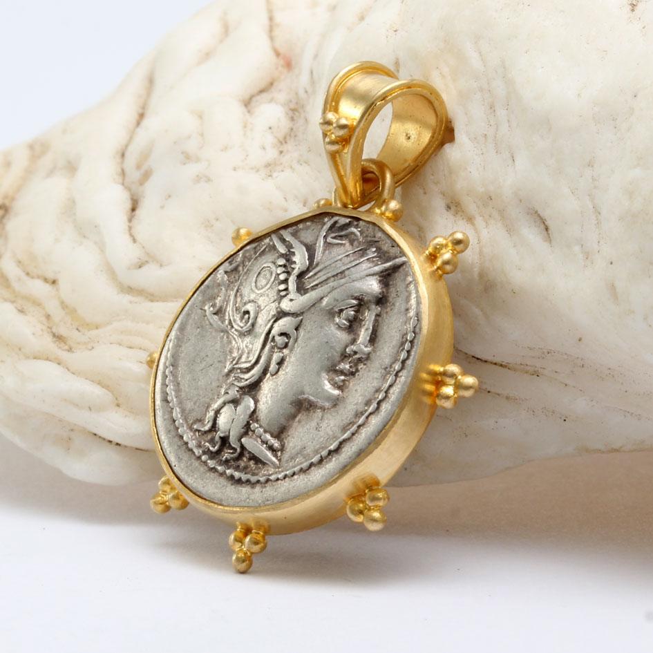 Classical Roman Ancient Roman Republic 2nd Century BC Goddess Roma Coin 18K Gold Pendant For Sale