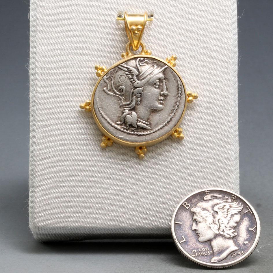 Women's or Men's Ancient Roman Republic 2nd Century BC Goddess Roma Coin 18K Gold Pendant For Sale