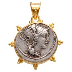 Ancienne République romaine 2ème siècle avant J.-C. Déesse Roma Pièce de monnaie Pendentif en or 18K
