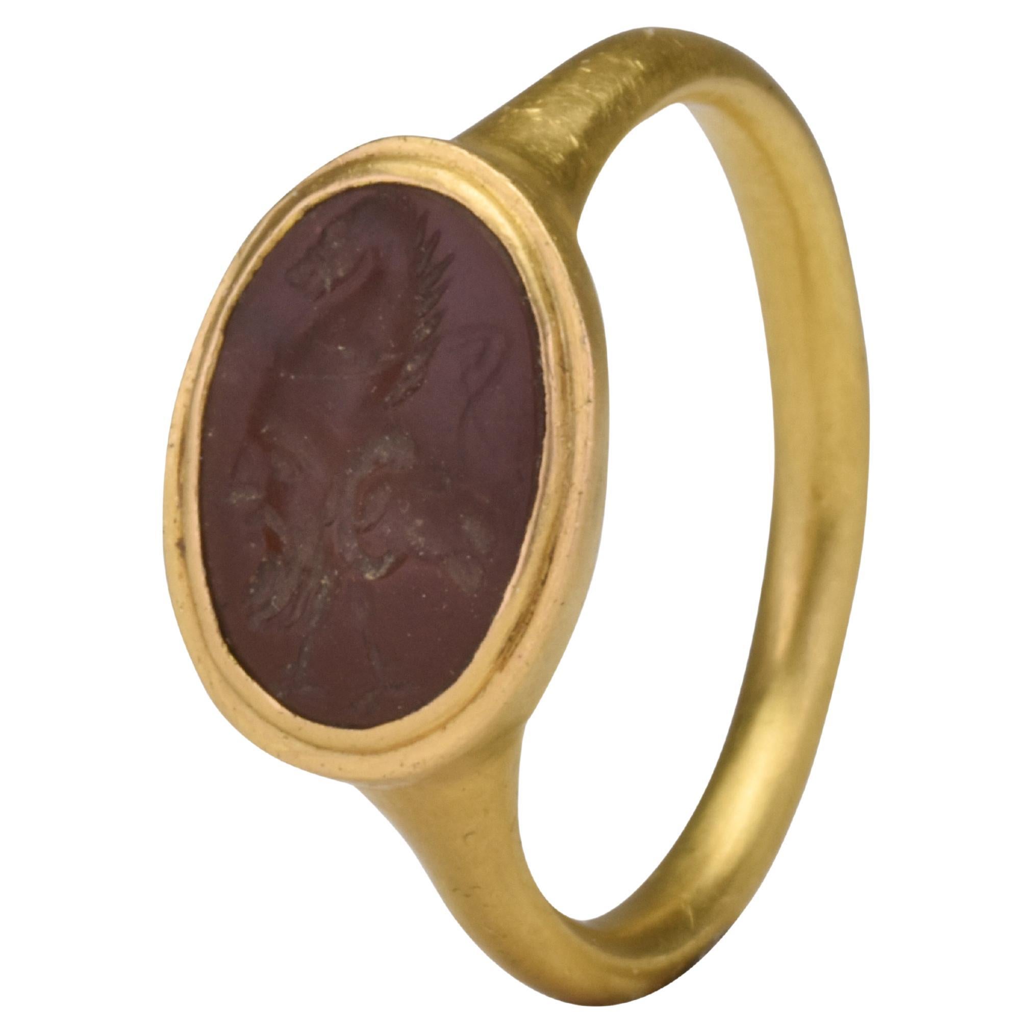 Ancient Roman Signet Gold Ring with Jasper Gryllos Intaglio