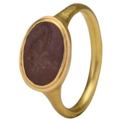 Ancient Roman Signet Gold Ring with Jasper Gryllos Intaglio