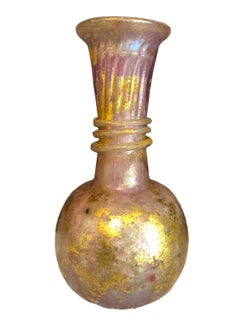 Aiguière, récipient de service ou vase en verre d'art de style romain antique