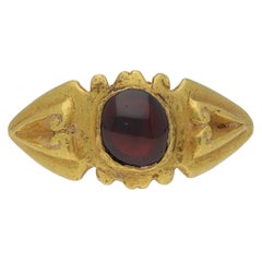 Antico anello con granato siriano romano, circa III secolo d.C.
