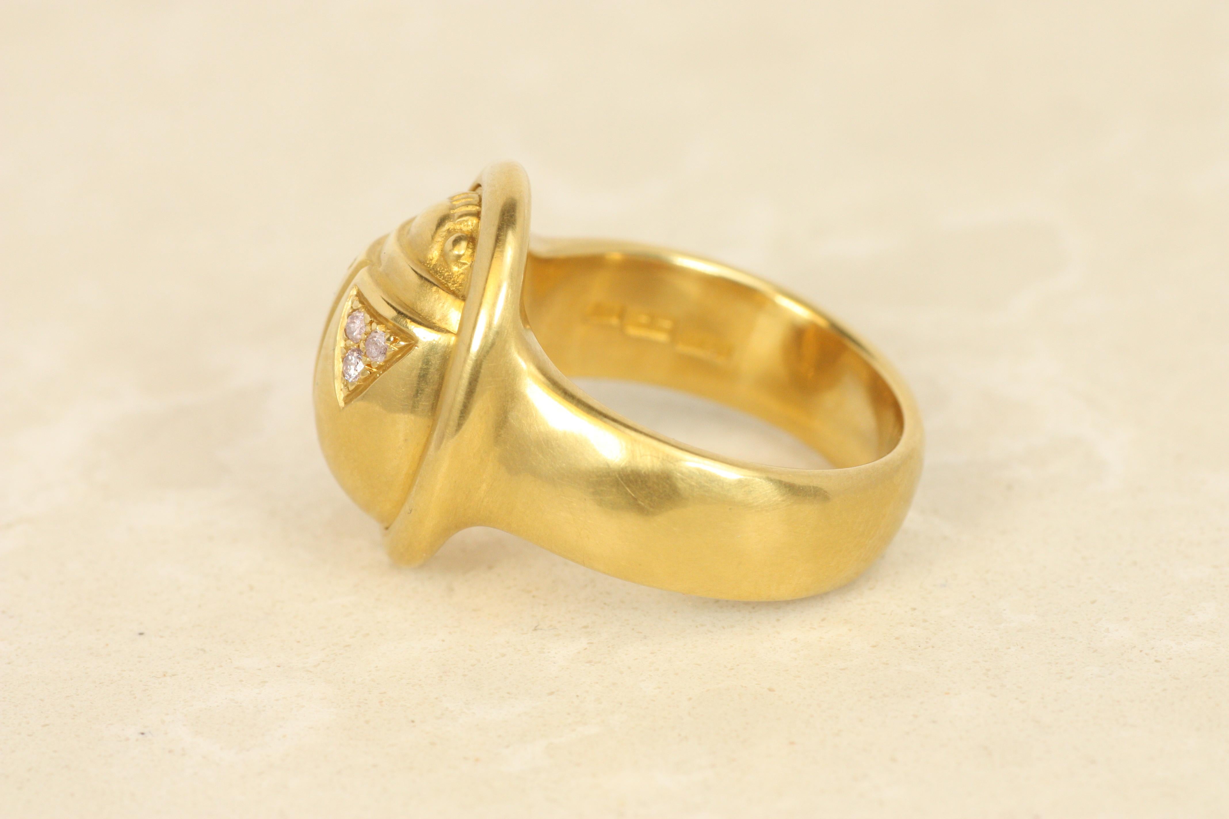 Scarab Ring with Pink Diamond Wings in 22K Yellow Gold, Darlene deSedle In New Condition For Sale In Santa Monica, CA