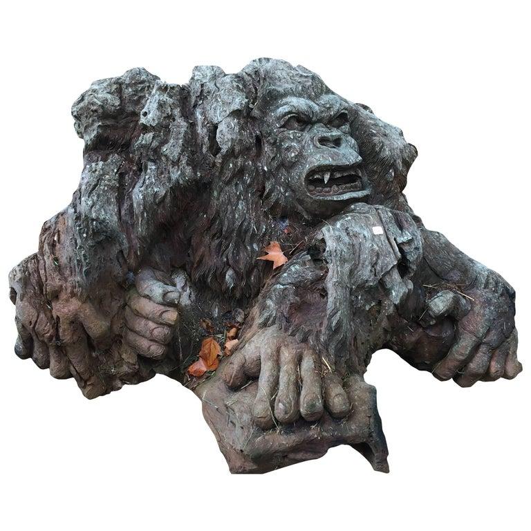 Scultura antica: scimmia in una radice, legno duro, 1950 circa, può essere un'opera indiana in vendita 3