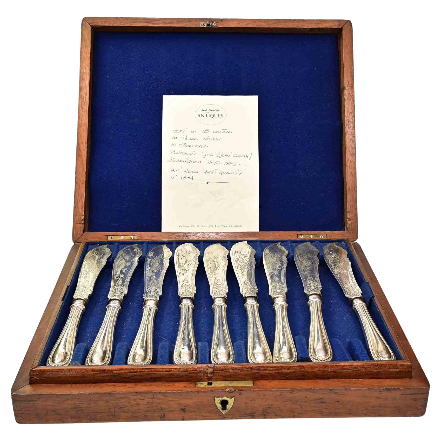 Ancient set of knives in sheffield, realized by the manufacturer 