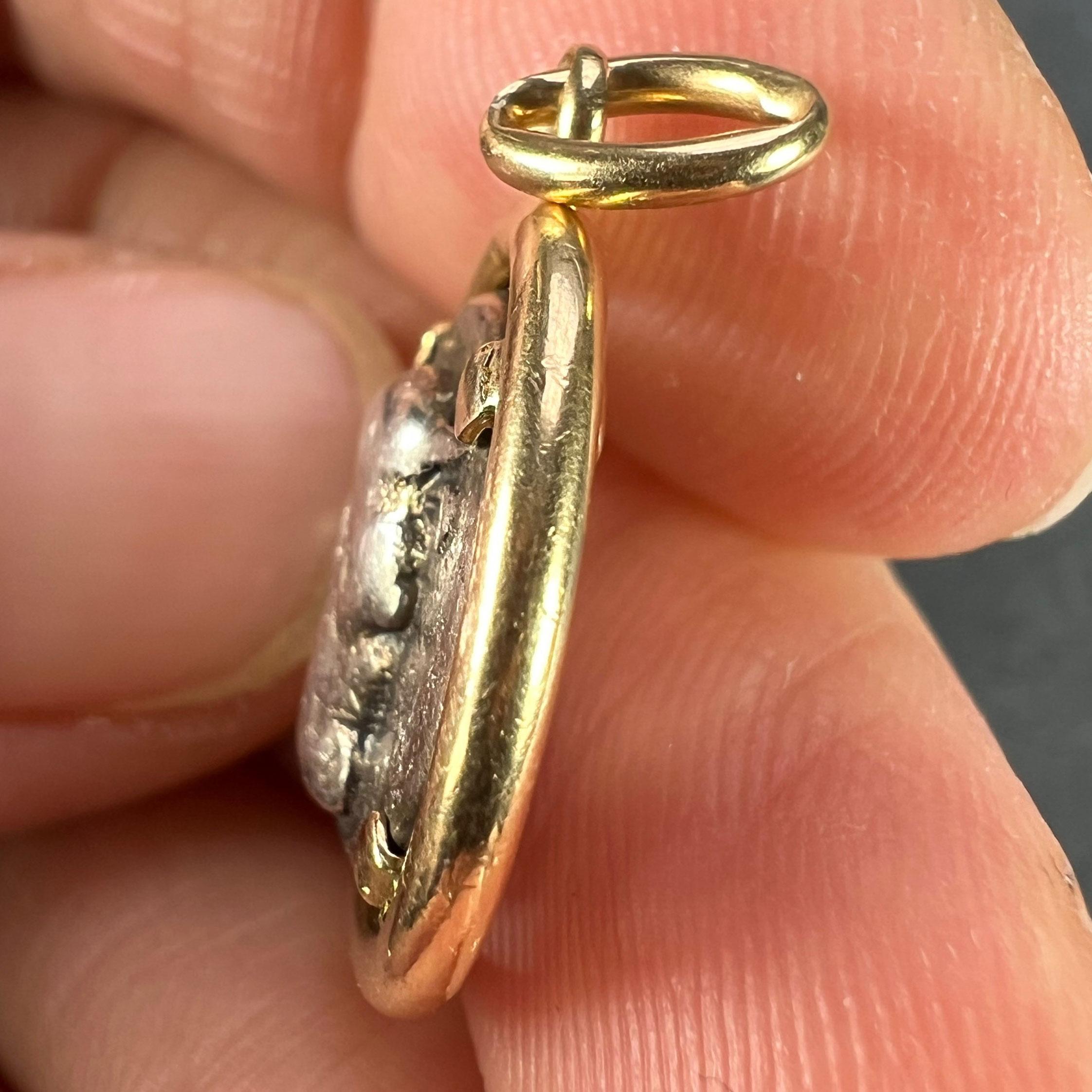 Pendentif en argent ancien avec tête de taureau et pièce de monnaie grecque Artemis en or jaune 18K en vente 4