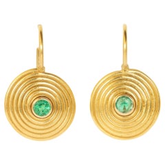 Pendientes Espiral Antigua con Esmeralda en Oro Amarillo de 22k by Bracken