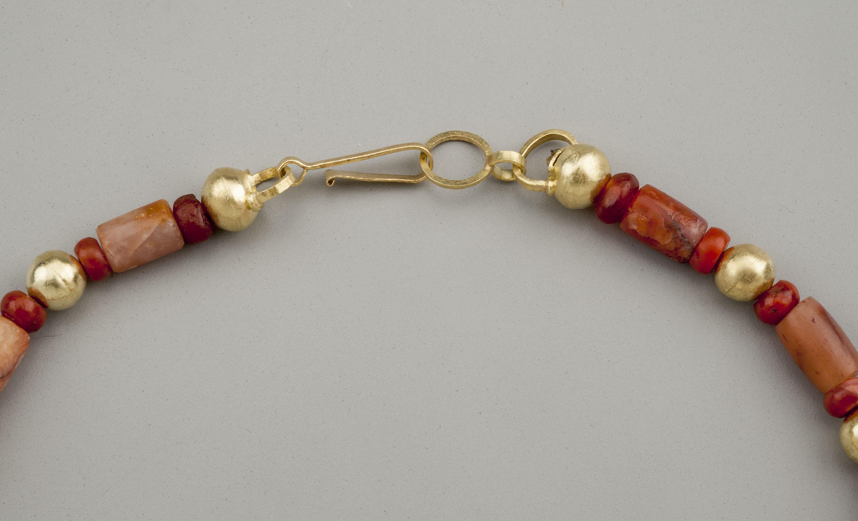 Artist Ancient Tairona Carnelian Effigy Pendant with 20k Gold Beads and Clasp For Sale