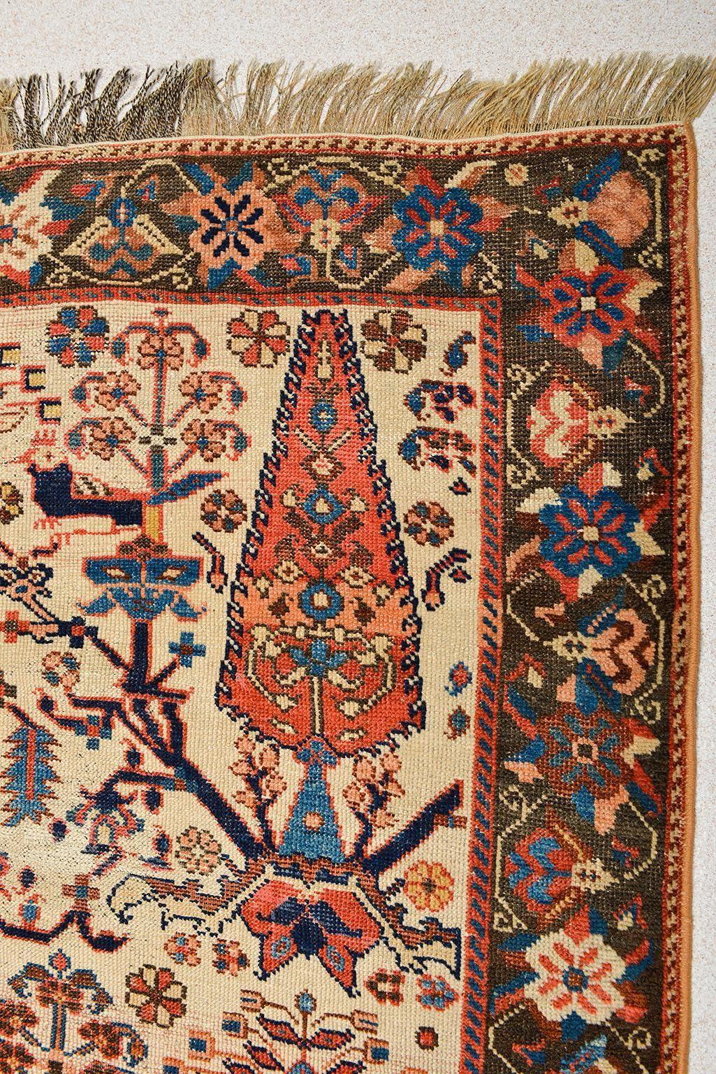 Ancien spécimen unique du tapis oriental nomade Bon état - En vente à Alessandria, Piemonte