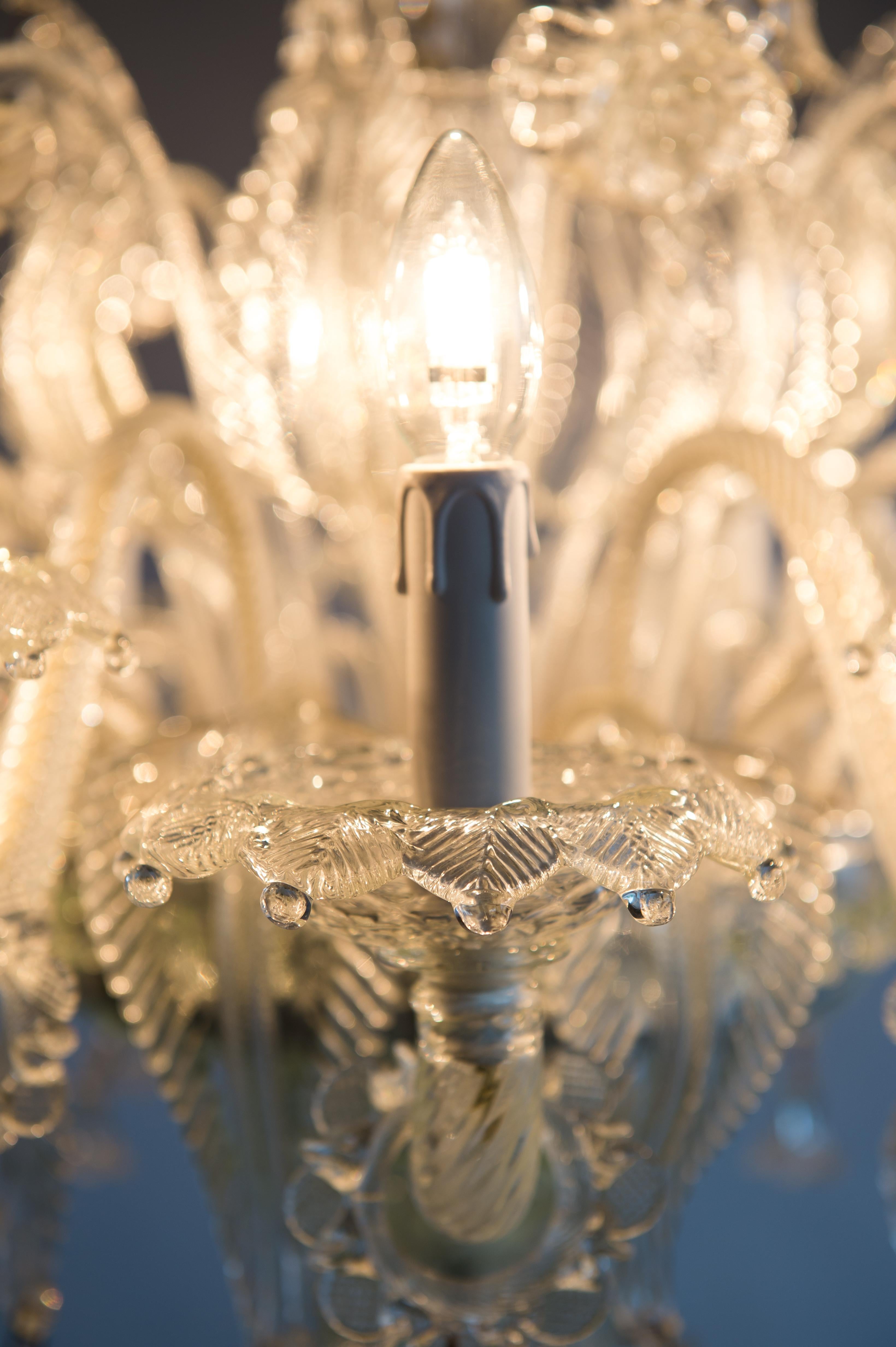 Venetian Chandelier in Transparent Murano Glass, Italy 1950s For Sale 10