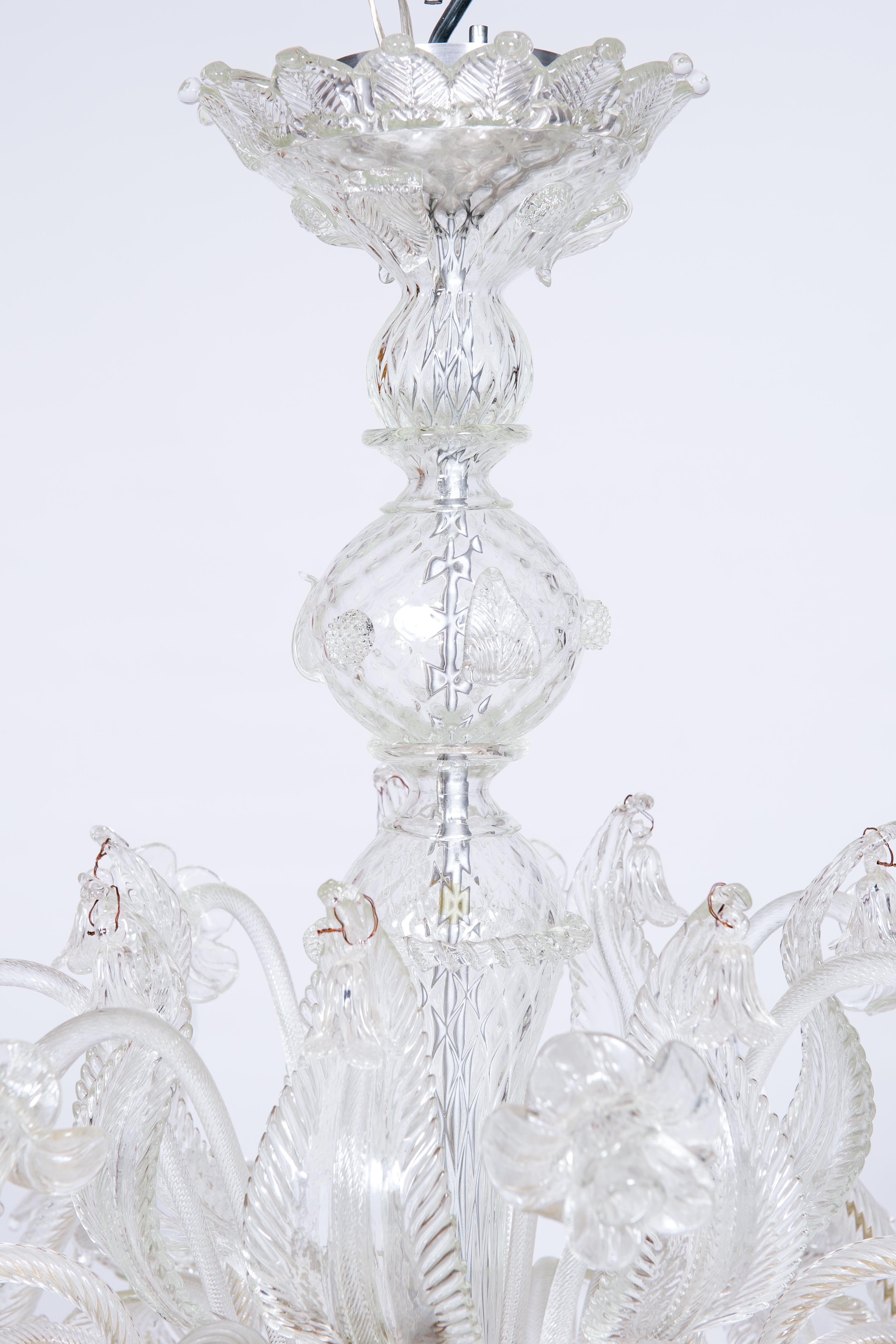 Hand-Crafted Venetian Chandelier in Transparent Murano Glass, Italy 1950s For Sale