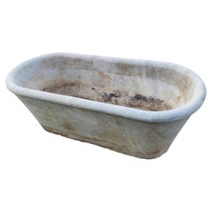 ANCIENT WHITE CARRARA MARBLE BATHTUBE WITH RINGS Sec. XIX