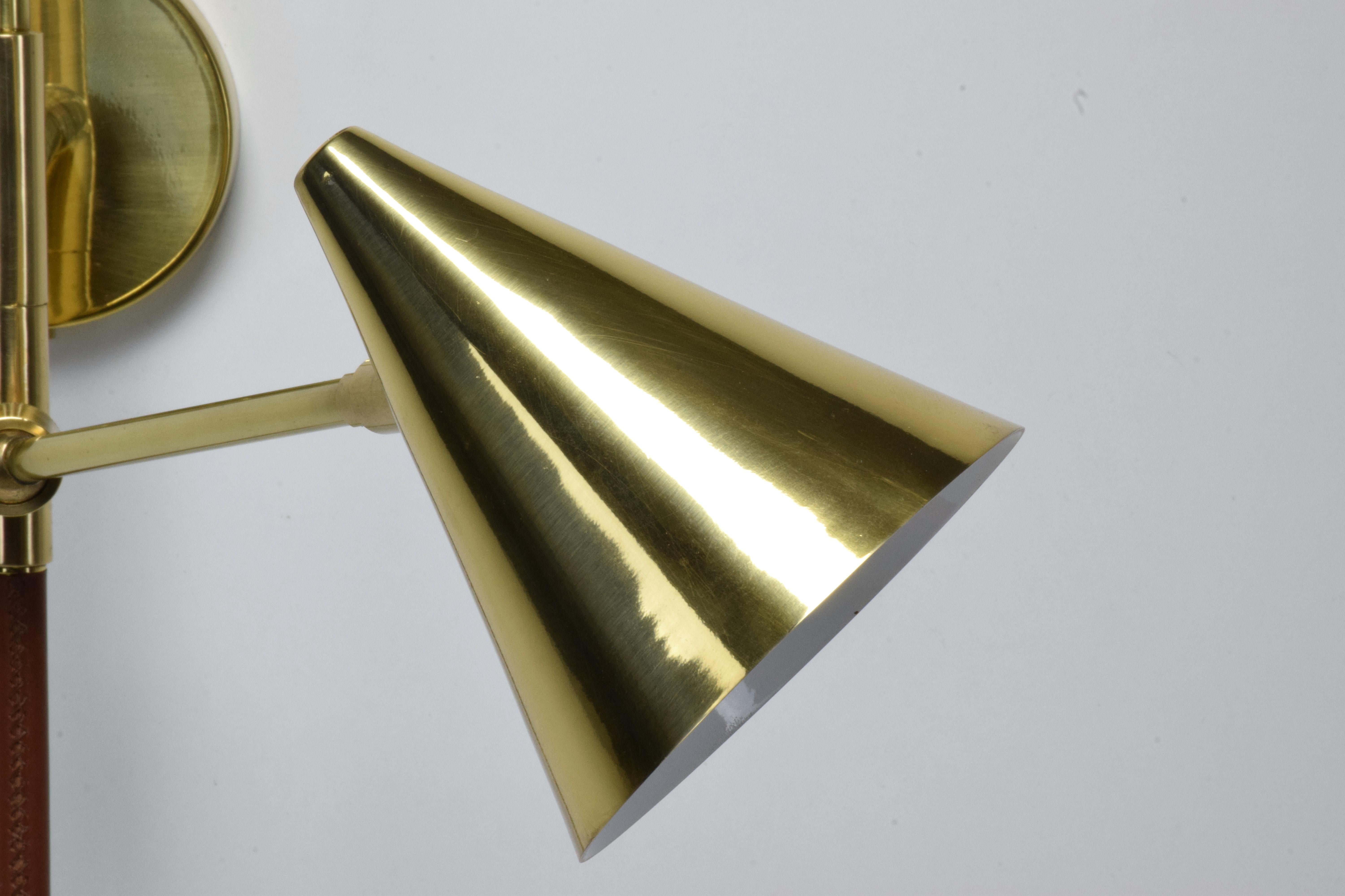 De.Light W1 Contemporary Brass Articulating Double Wall Light, Flow Collection 9
