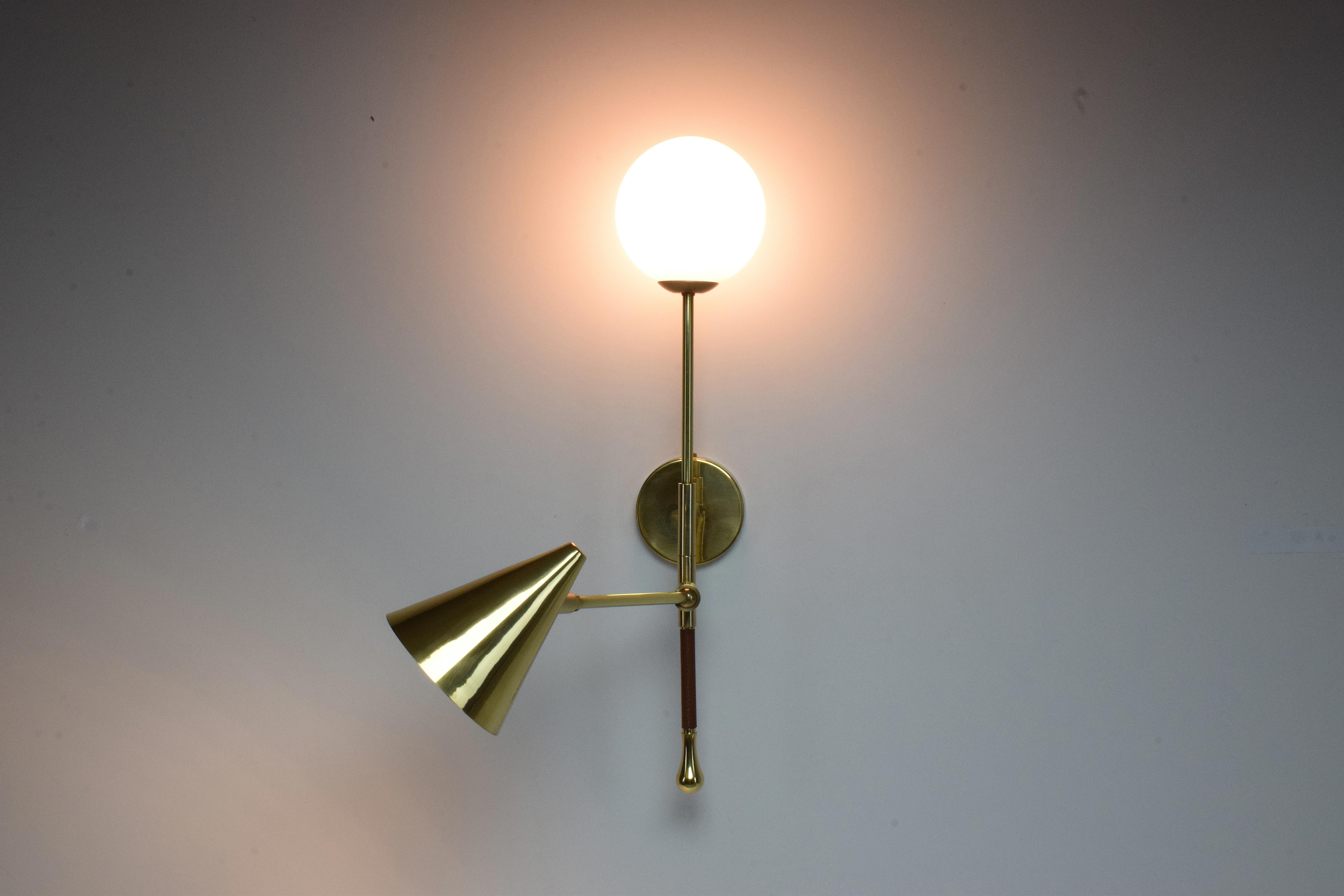 De.Light W1 Contemporary Brass Articulating Double Wall Light, Flow Collection 4