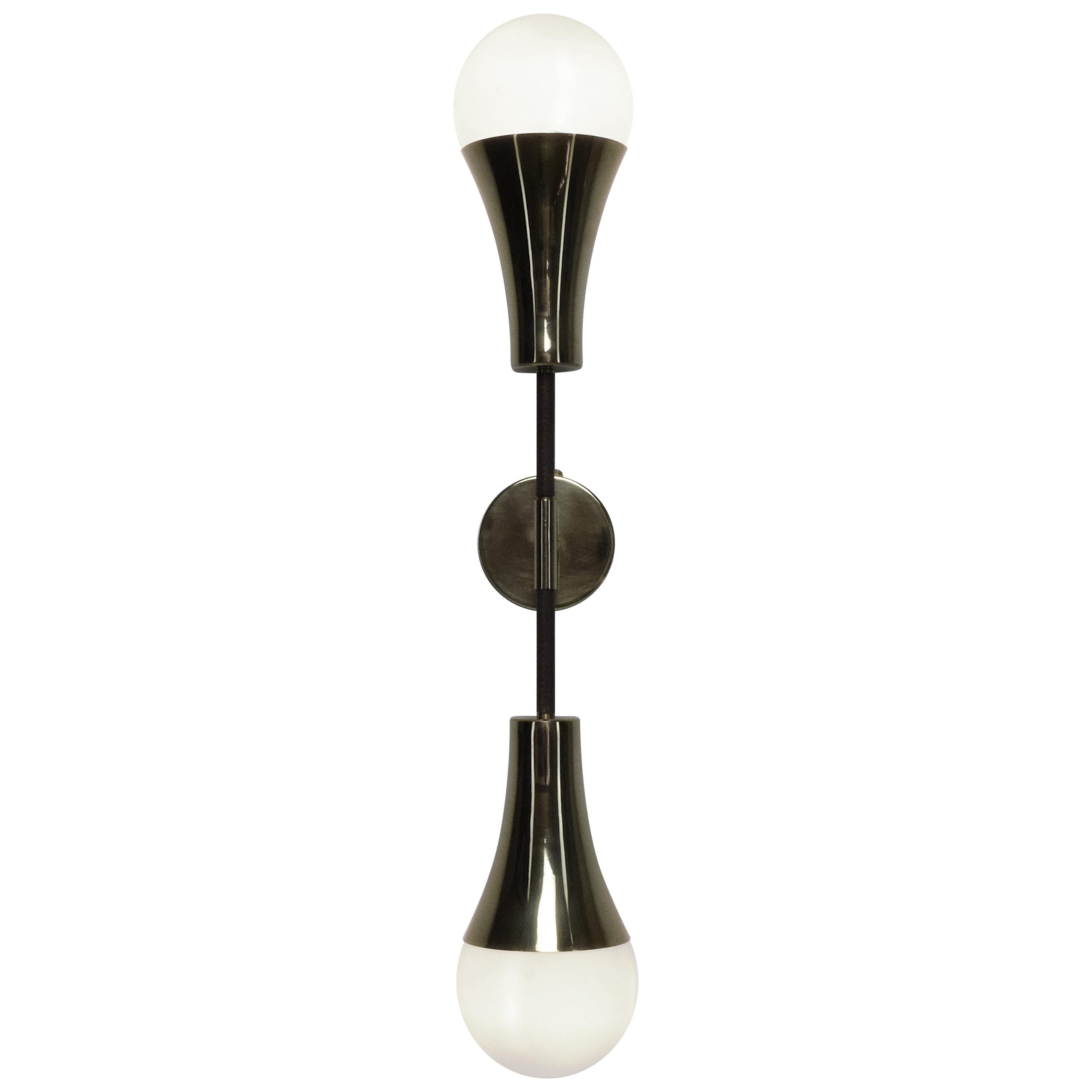 Ancora-V Contemporary Brass Wall Light, Flow Collection