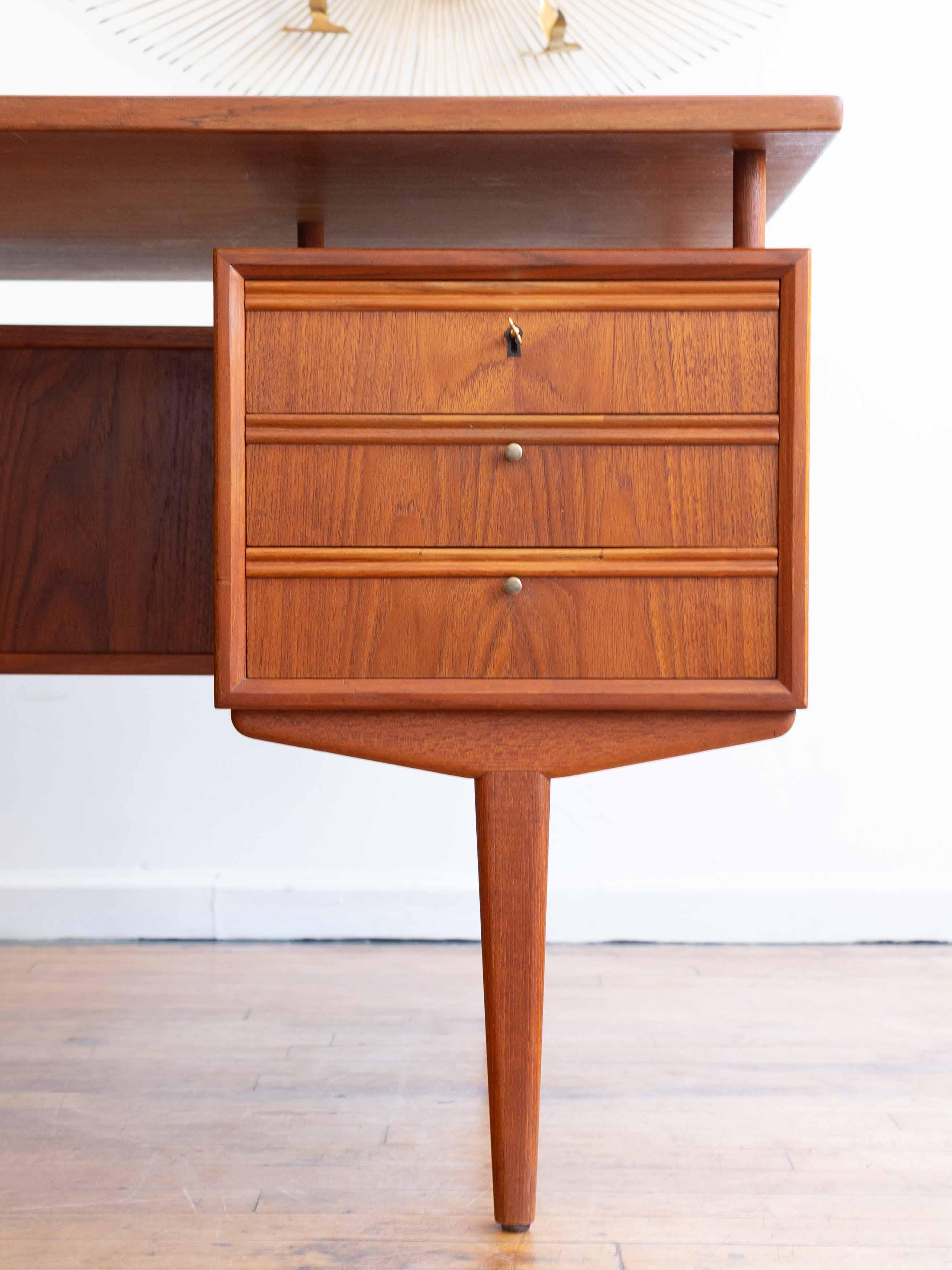 Vintage Mid Century Danish Teak Executive Desk With Floating Top For Sale 4