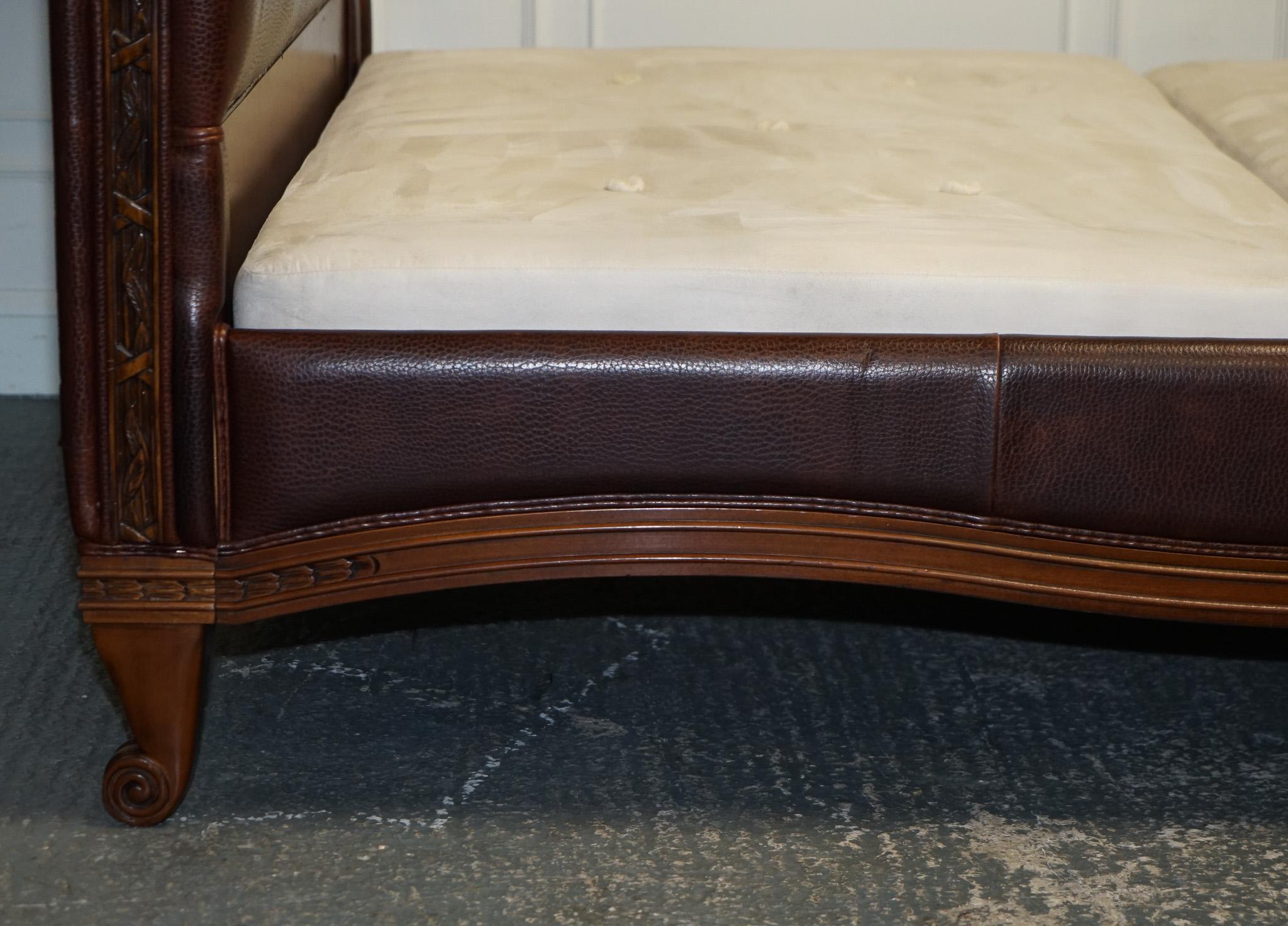 AND SO TO BED BONAPARTE KING SiZE CARVED WOOD LEATHER BED RRP £14000 For Sale 8