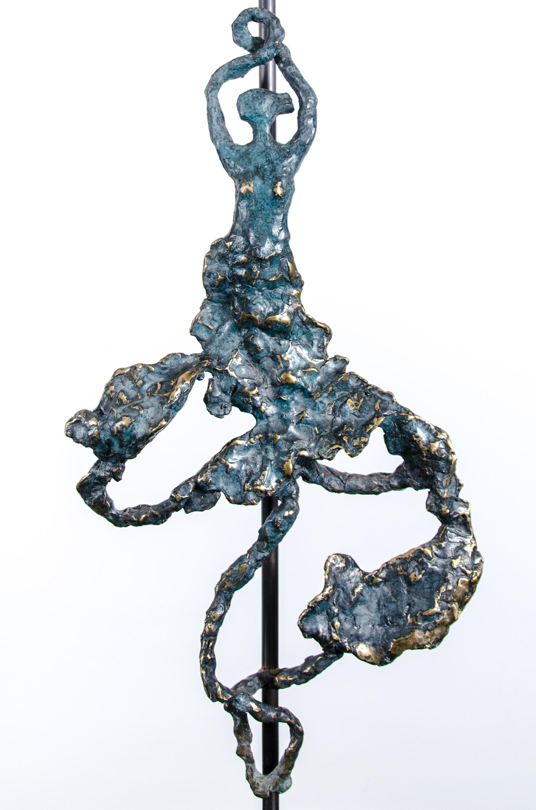 Flamenco  Skulpturale Stehlampe,  Bronze (Britisch) im Angebot