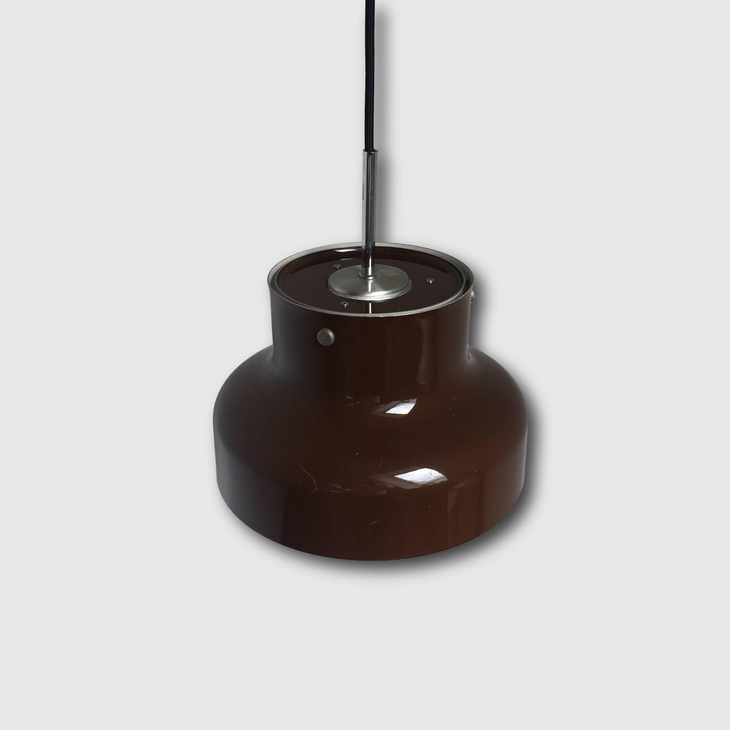 The popular Bumling from Swedish Ateljé Lyktan

The brown lamp, is a classic design from Anders Pehrson.

The lamp has some scratches and comes without the diffuser, but otherwise it looks great.




 